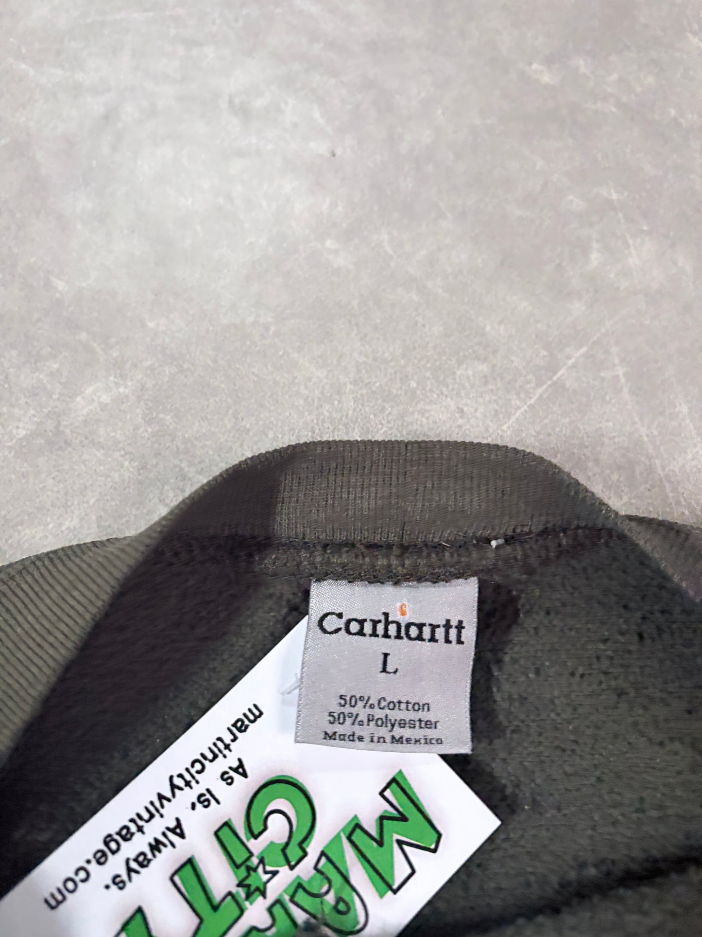 2000s Vintage Carhartt Embroidered Green Crewneck -L
