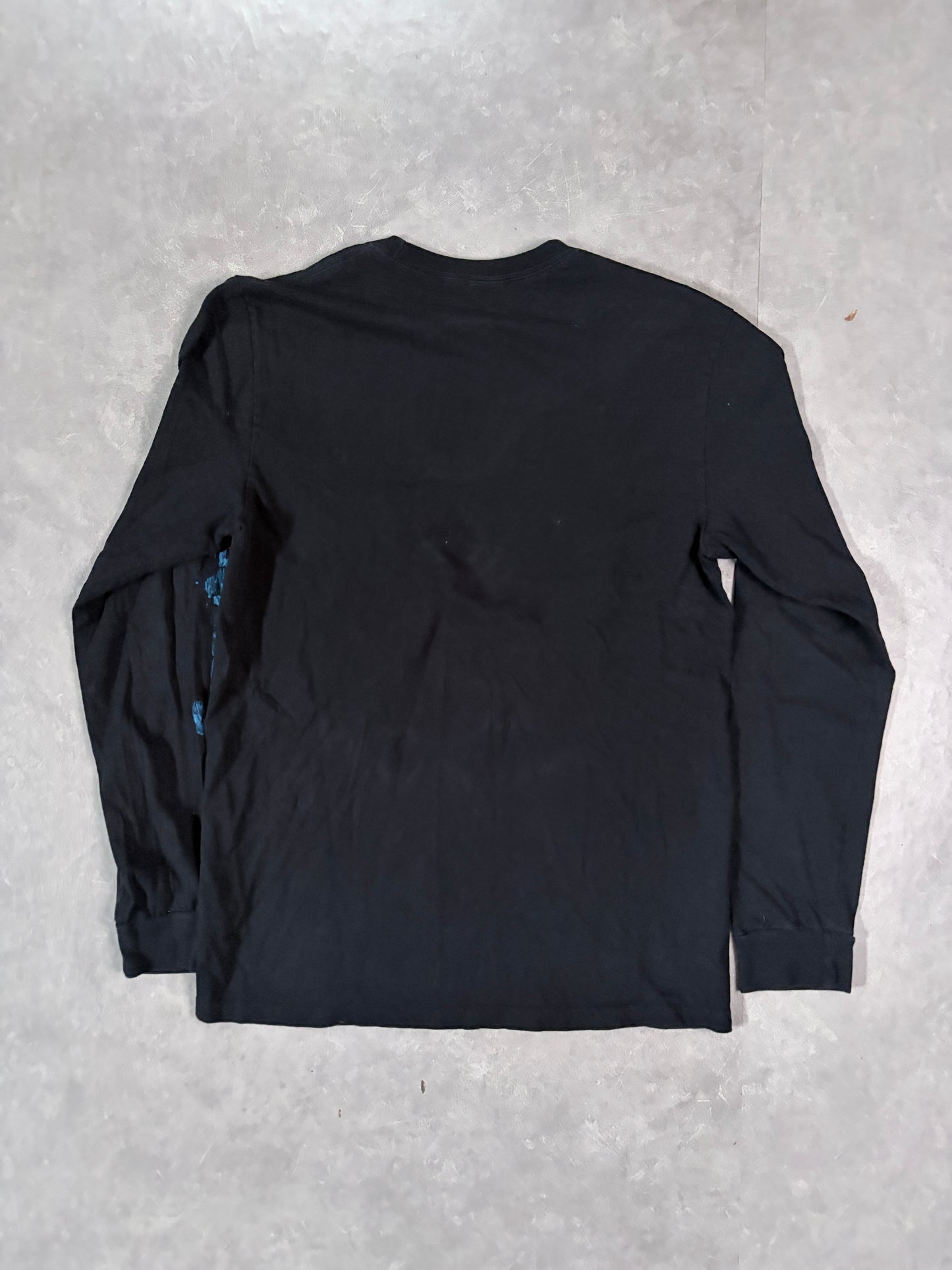 2000's Vintage Quiksilver Black Long Sleeve Full Back View