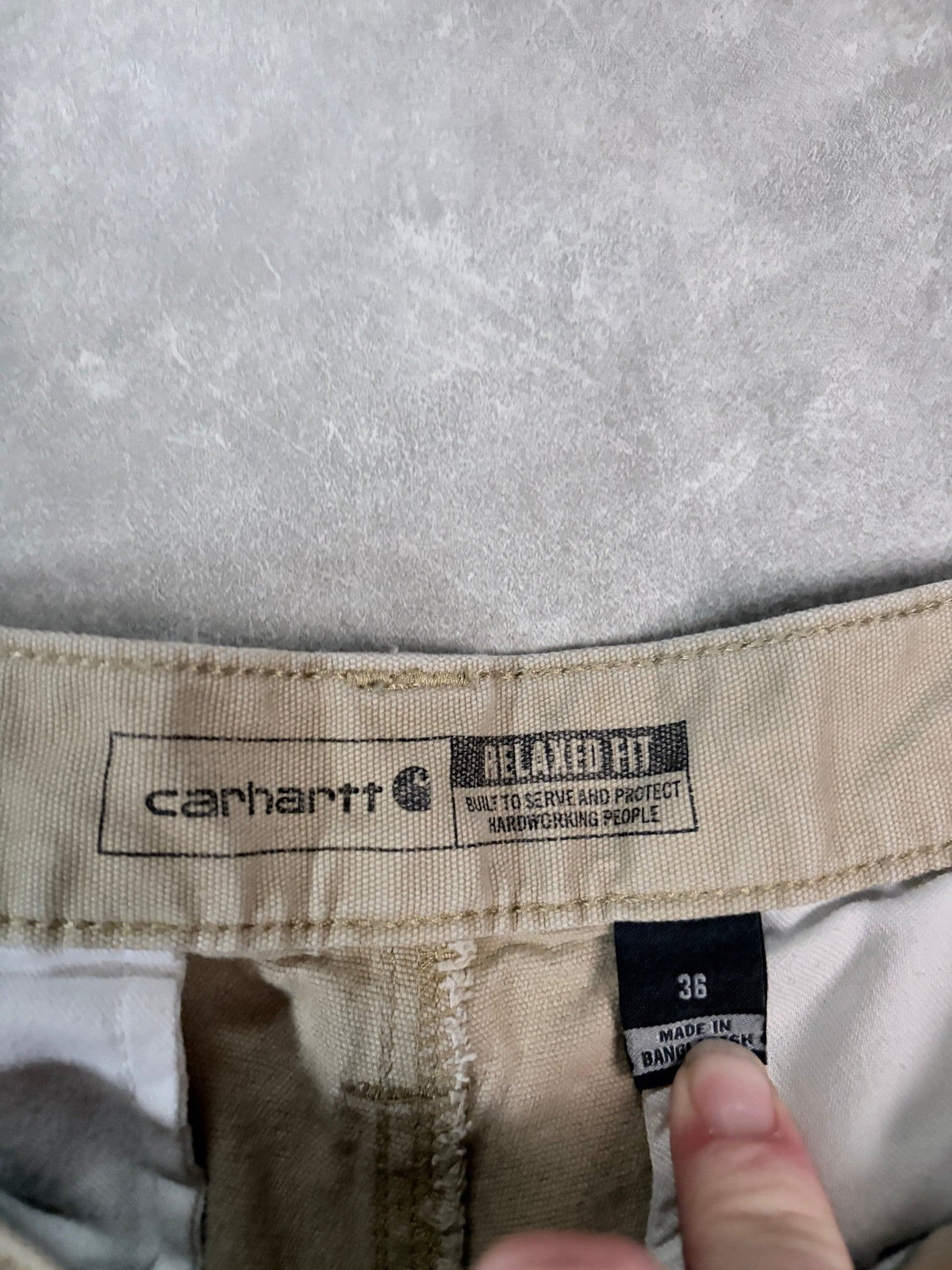 Carhartt Distressed Beige Cargo Shorts -36W - 36 | Martin City Vintage