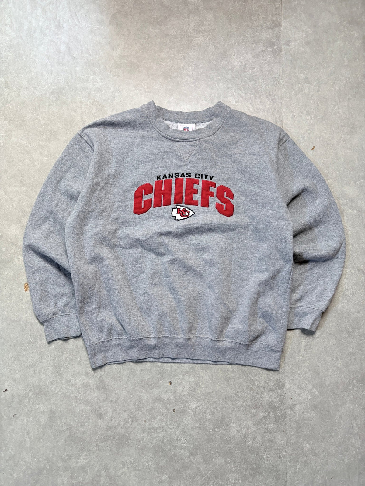 2000s Vintage Kansas City Chiefs Embroidered Grey Crewneck -XL - XL | Martin City Vintage