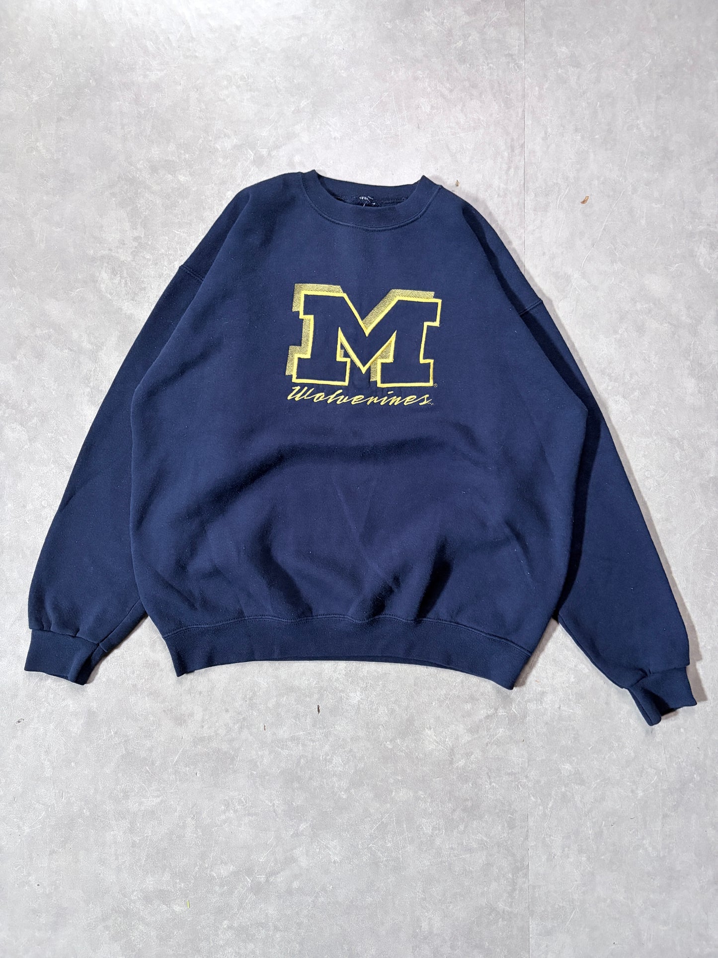 90s Vintage Michigan Wolverines Embroidered Navy Crewneck -XL