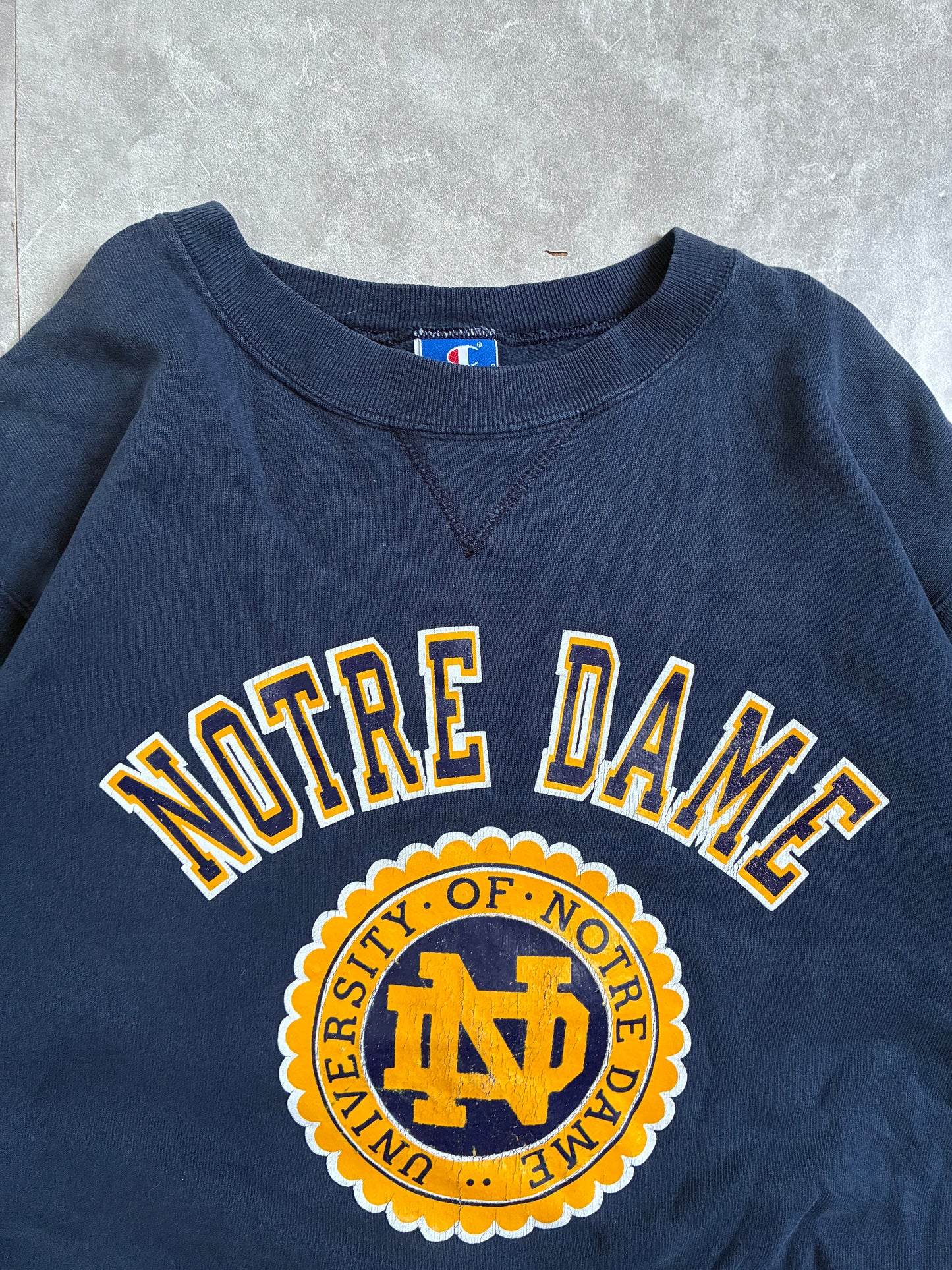 90s Vintage Notre Dame Fighting Irish Champion Navy Crewneck -XL