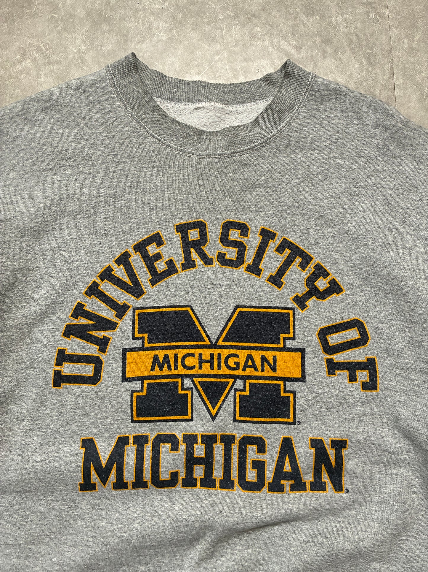 90s Vintage Michigan Wolverines Grey Crewneck -XXL
