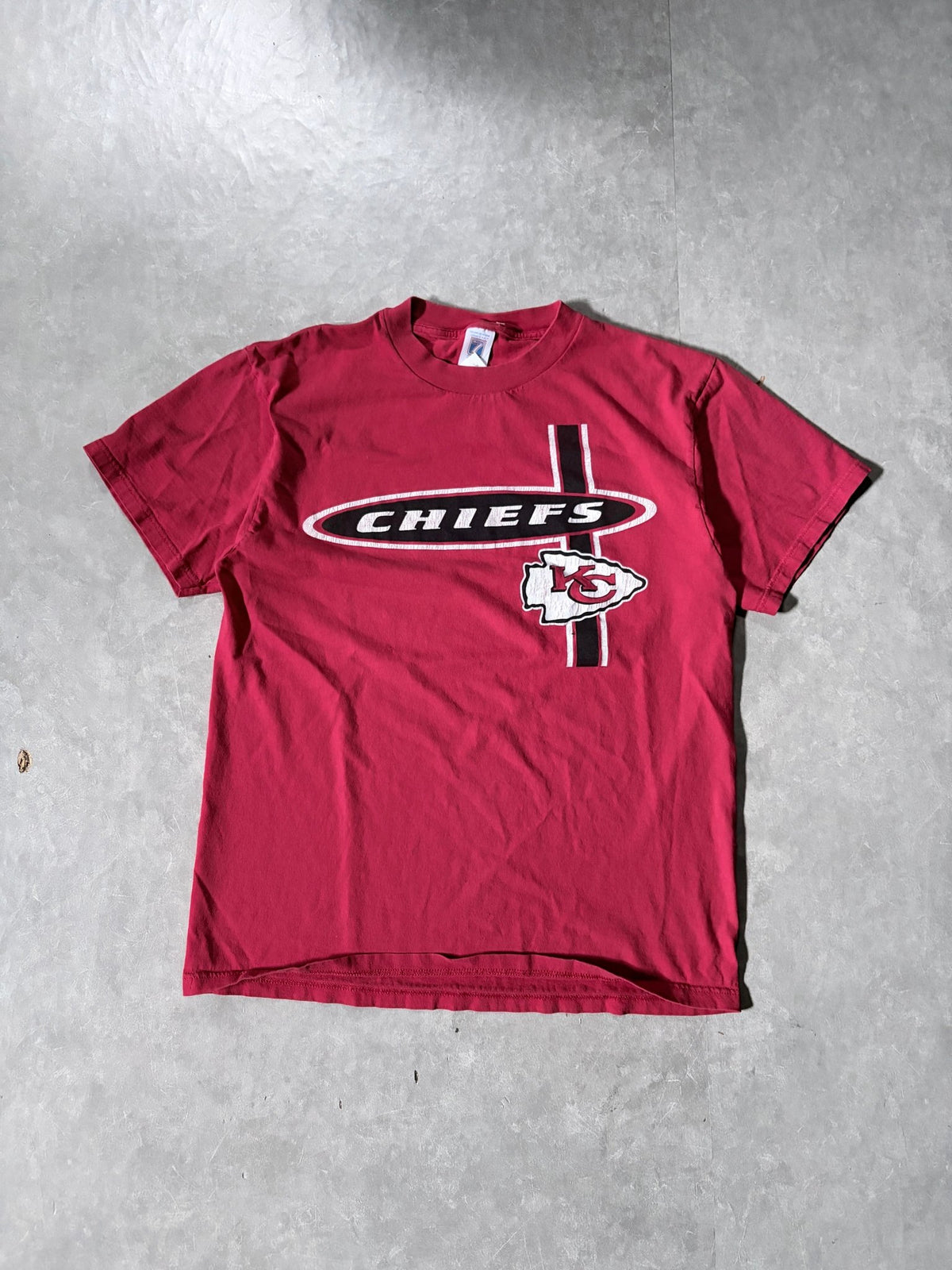 90s Vintage Kansas City Chiefs Oval Print Logo 7 Red T-Shirt -L - XL | Martin City Vintage
