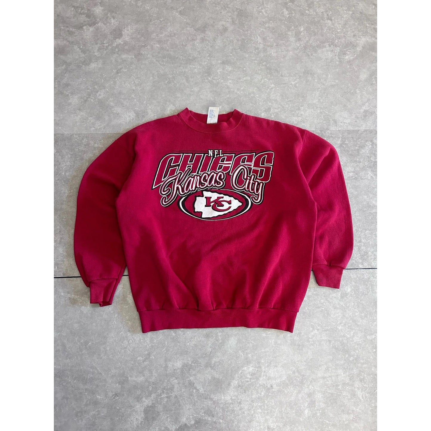 90s Vintage Kansas City Chiefs Logo7 Red Crewneck Size L - | Martin City Vintage