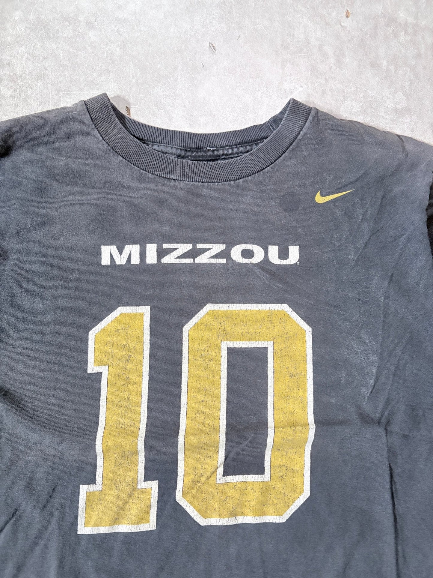 2000s Vintage Mizzou Tigers Nike Faded Black Jersey T-Shirt -S - S | Martin City Vintage
