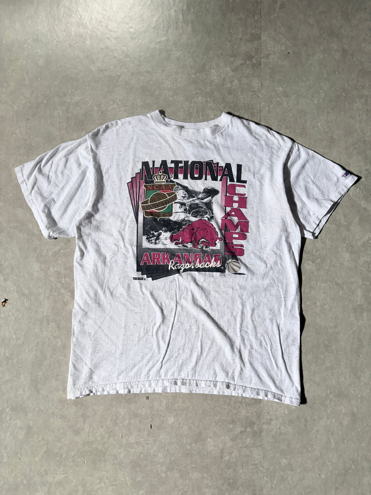 1994 Vintage Arkansas Razorbacks Basketball Final Four White T-Shirt -XL