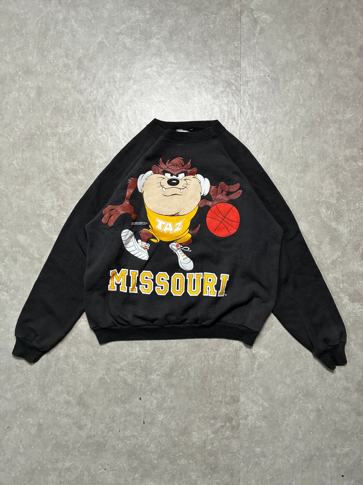 90s Vintage Missouri Tigers Basketball Looney Tunes Taz Black Crewneck -XL