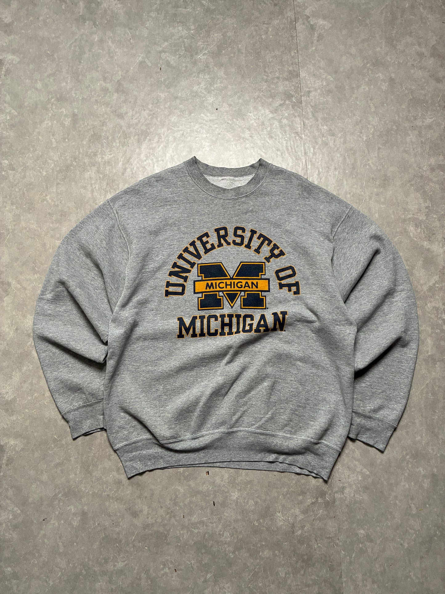 90s Vintage Michigan Wolverines Grey Crewneck -XXL