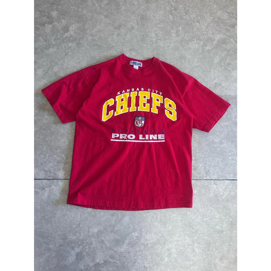 90s Vintage Kansas City Chiefs Embroidered Red T Shirt Size L - | Martin City Vintage