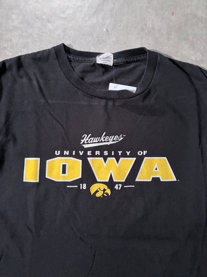 2000s Vintage Iowa Hawkeyes Black T-Shirt -M