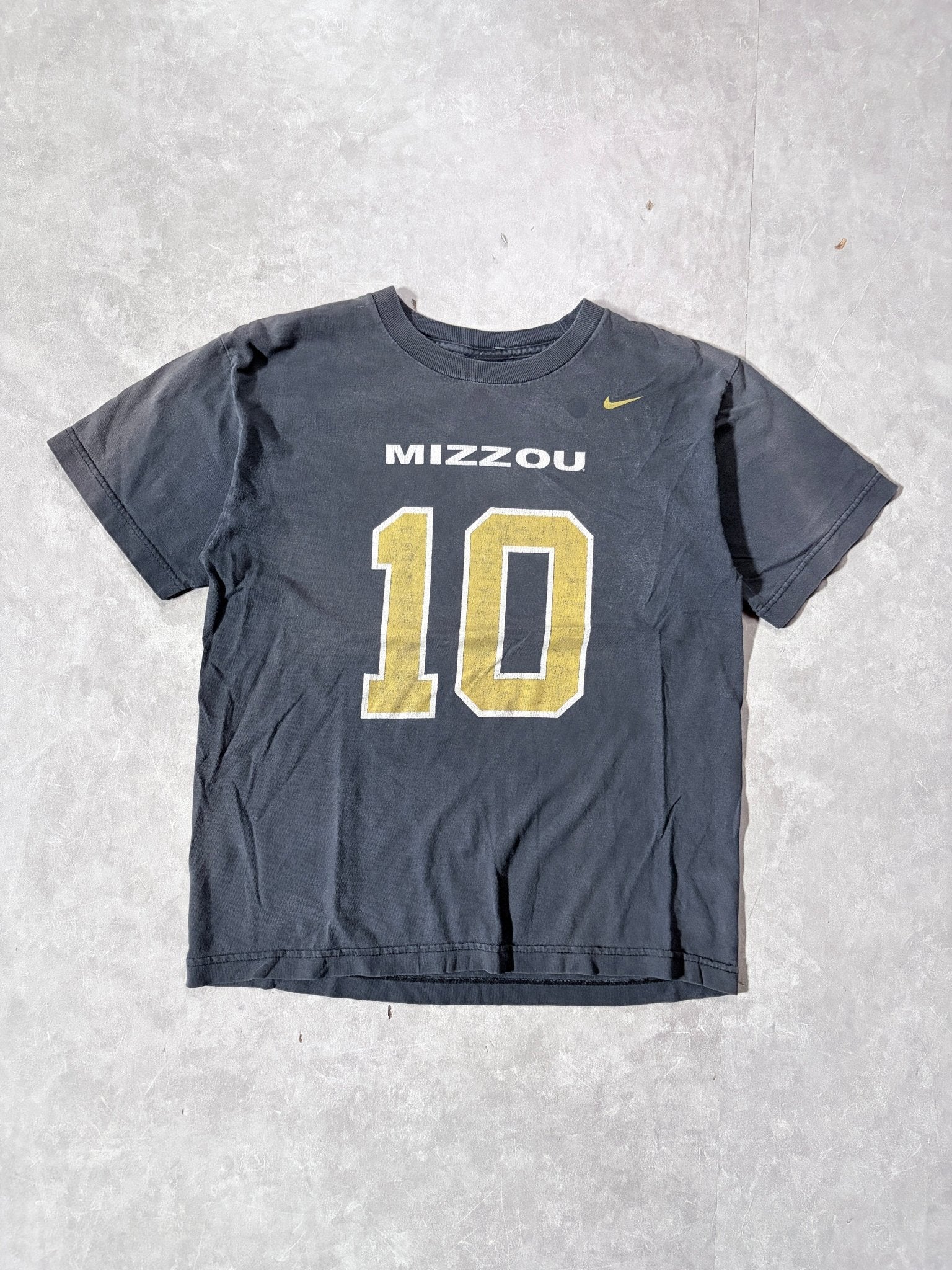 2000s Vintage Mizzou Tigers Nike Faded Black Jersey T-Shirt -S - S | Martin City Vintage