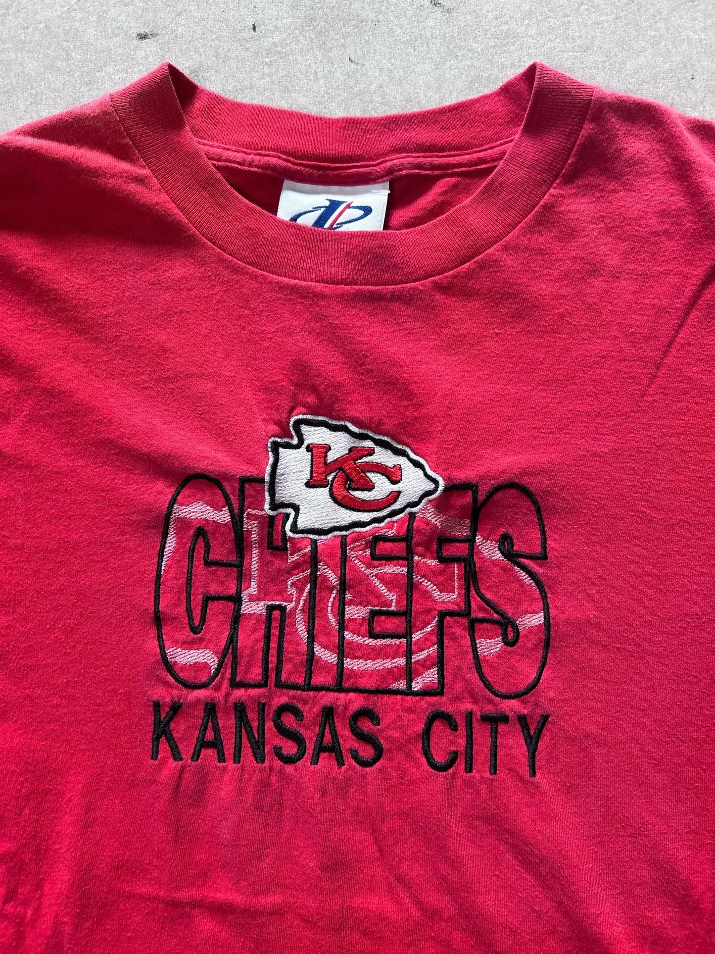 90s Vintage Kansas City Chiefs Embroidered Logo Athletic Red T Shirt Size L - | Martin City Vintage