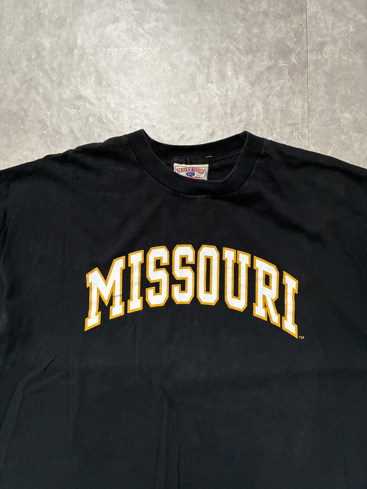 90s Vintage Missouri Tigers Block Letters Black T-Shirt -XXL