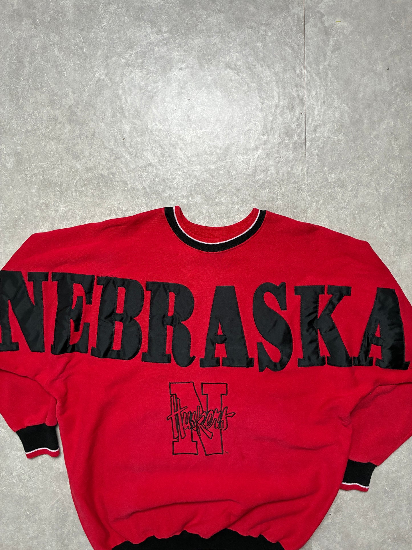 90s Vintage Nebraska Cornhuskers Legends Red Spell Out Crewneck -XXL