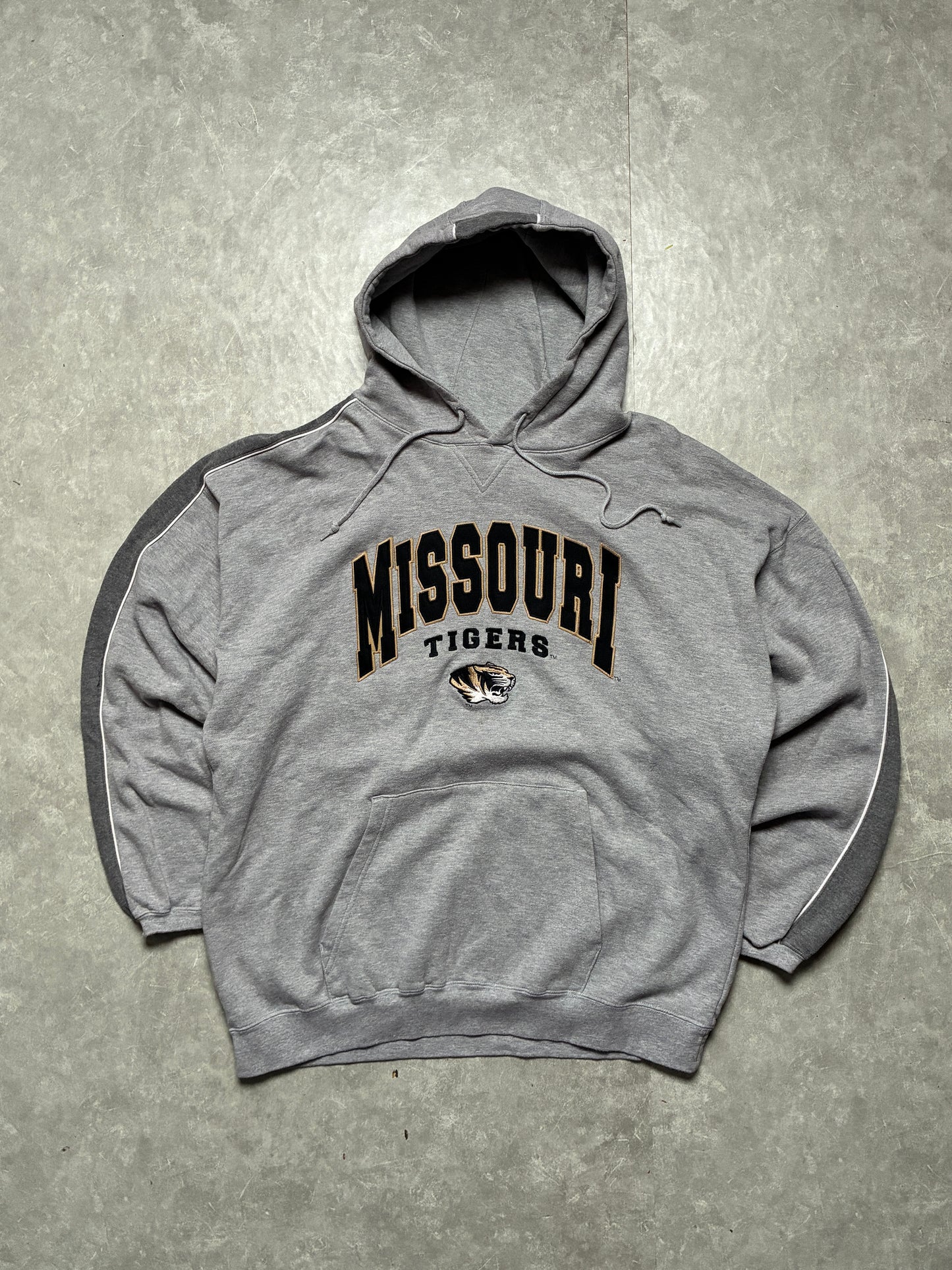 90s Vintage Missouri Tigers Embroidered Grey Hoodie -XXL