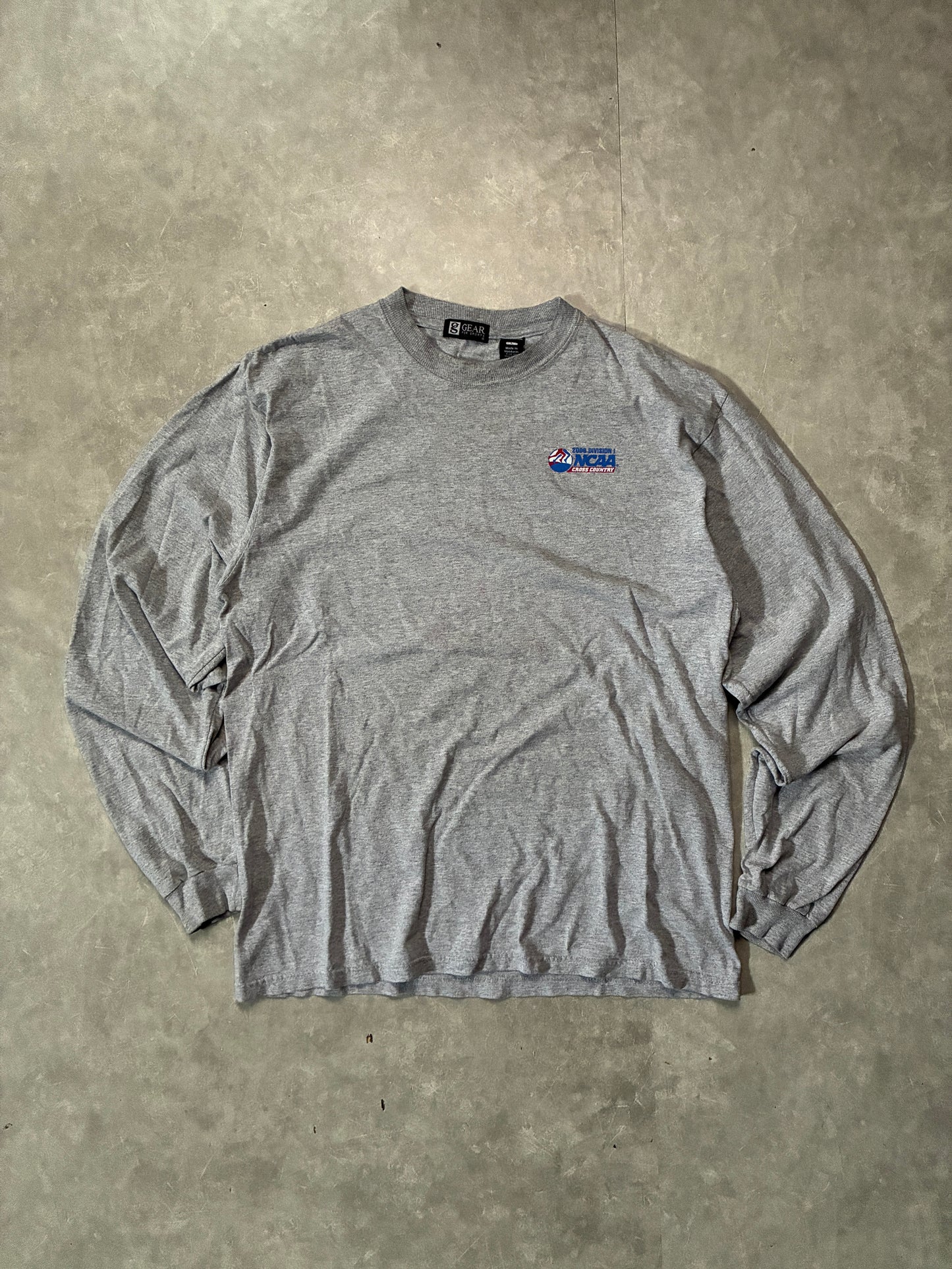 2000s Vintage NCAA Cross Country Grey Long Sleeve Shirt -L