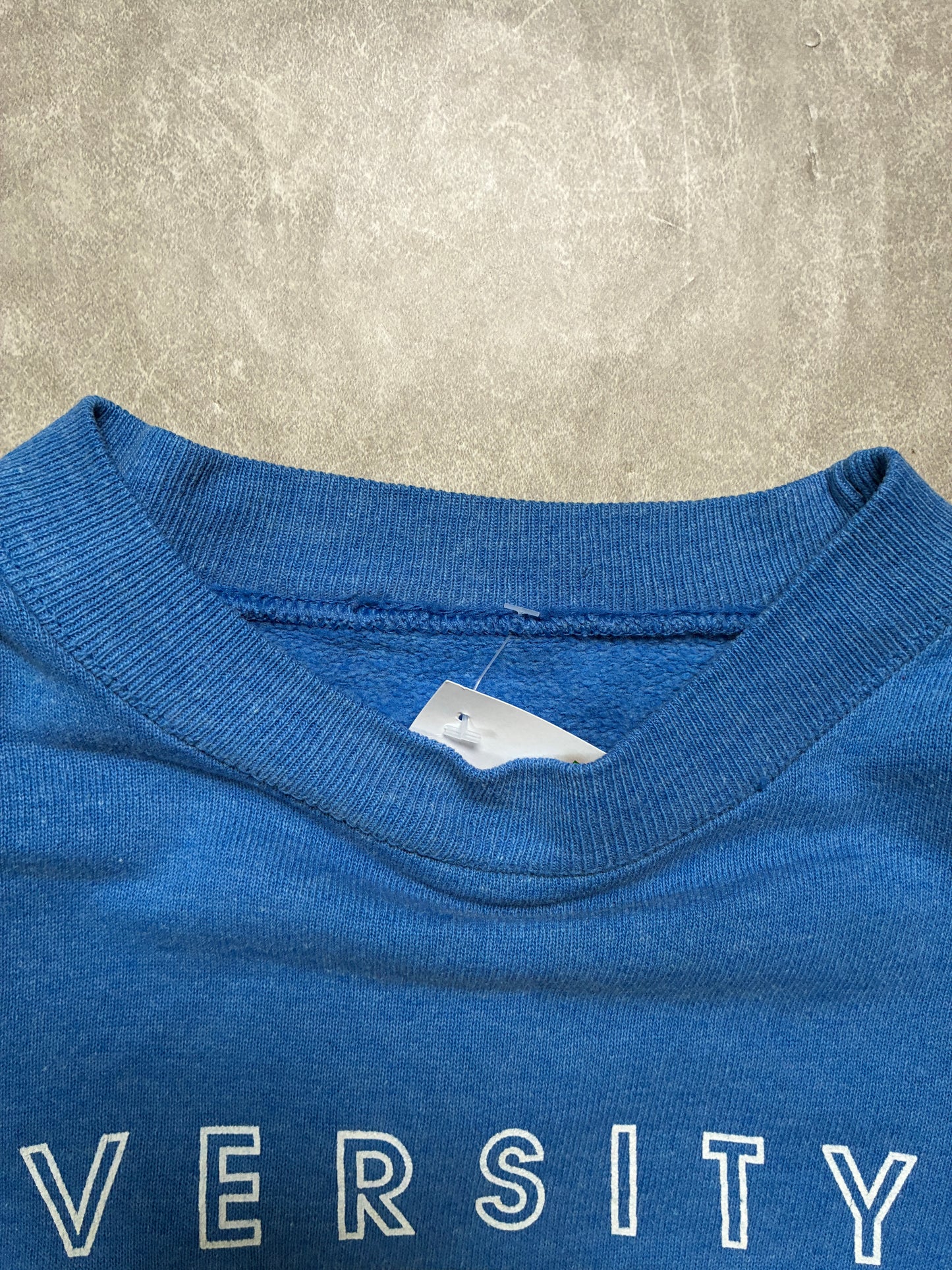90s Vintage Kansas Jayhawks Crest Blue Crewneck -L