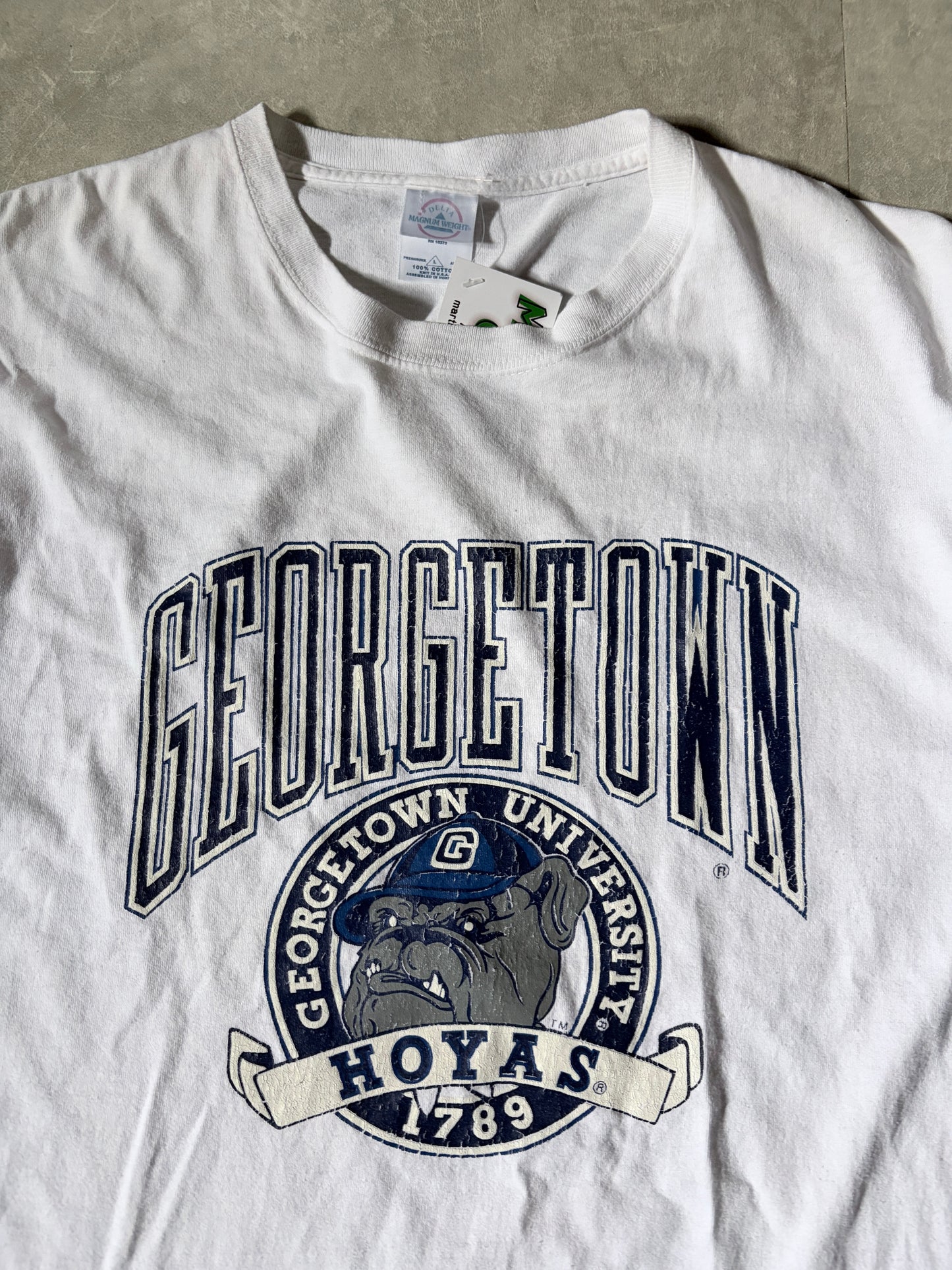 90s Vintage Georgetown Hoyas White T-Shirt -L