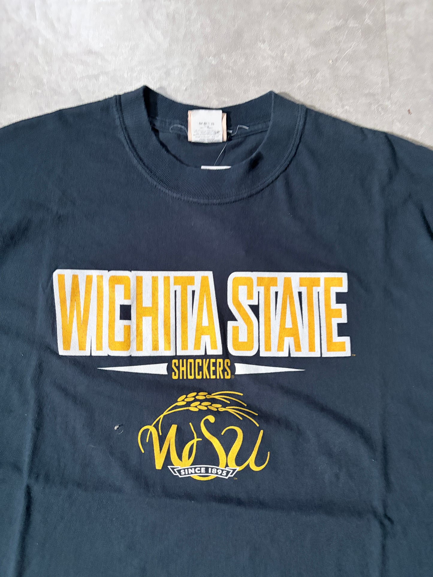 2000s Vintage Wichita State Shockers Black T-Shirt -XL