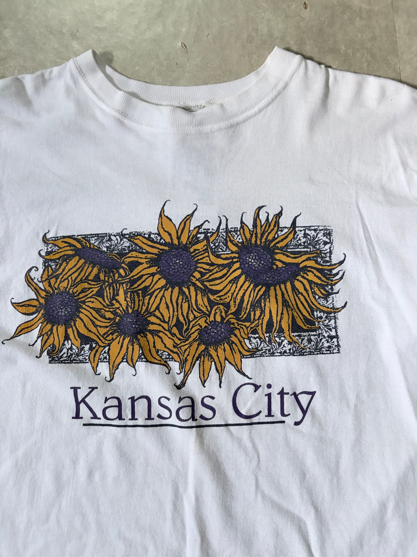 90s Vintage Kansas City Sunflowers White T Shirt -L