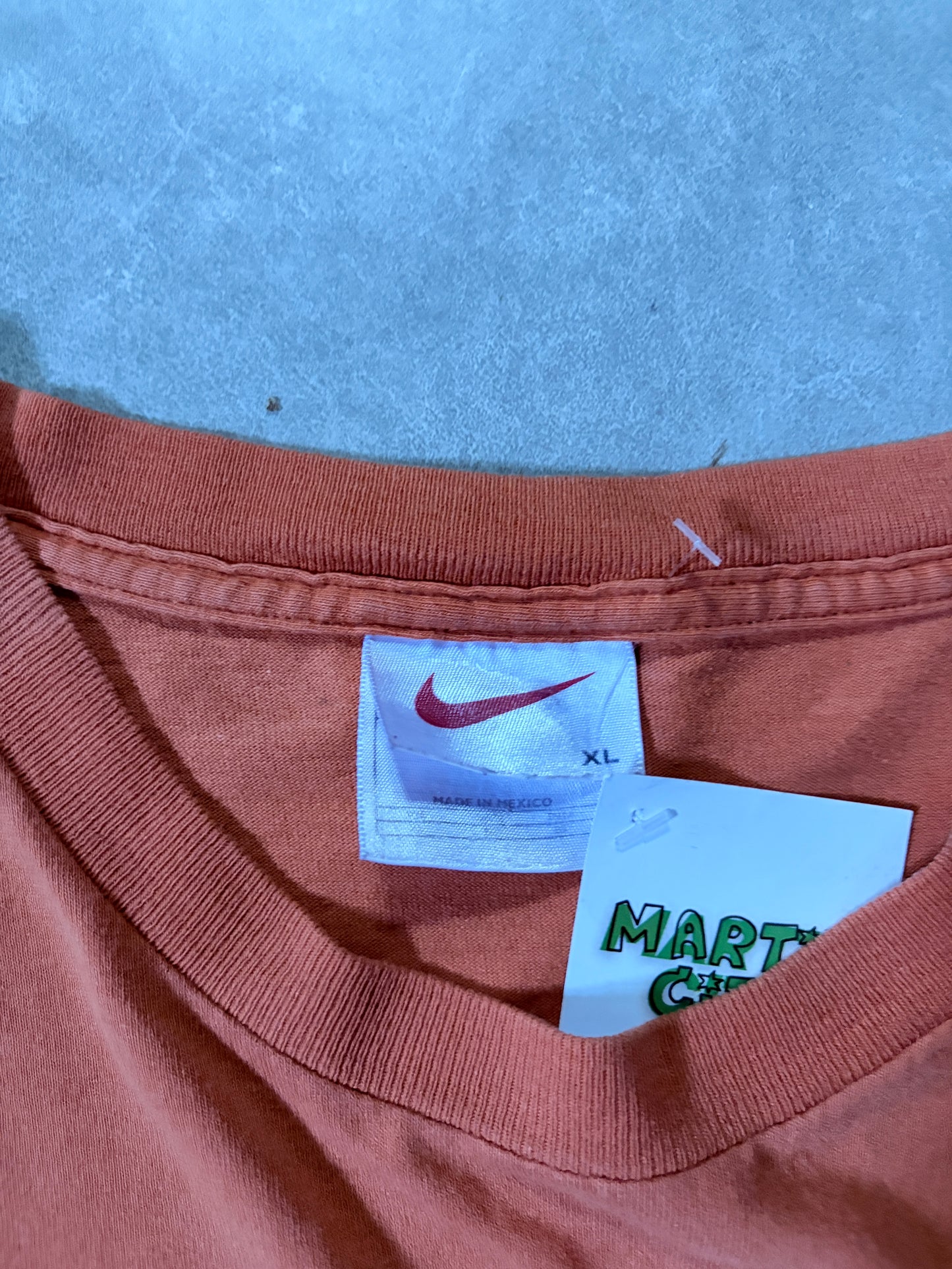 90s Vintage Nike Distressed Orange T-Shirt -XL
