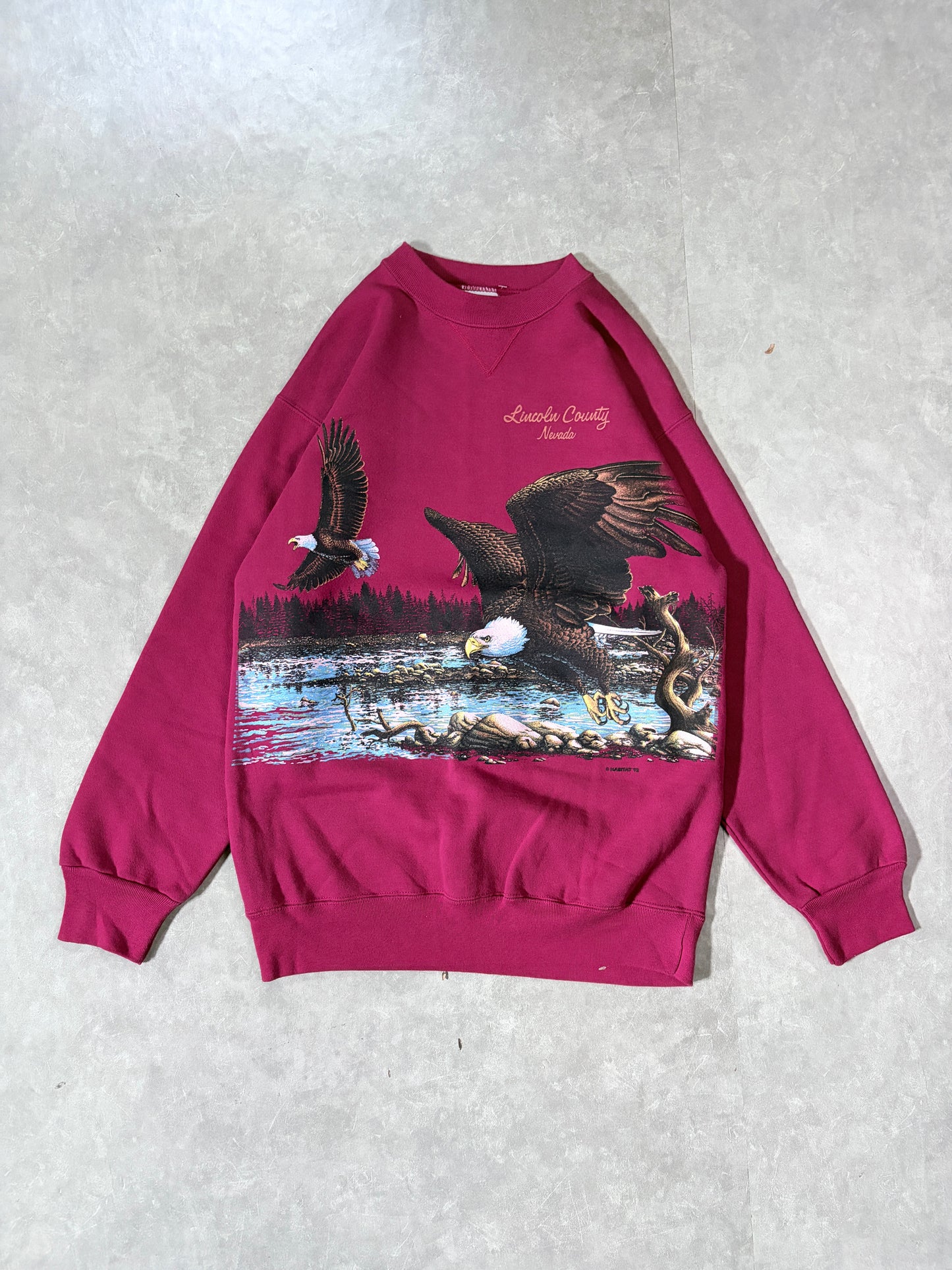 90s Vintage Nature Wrap Around Red Crewneck -L