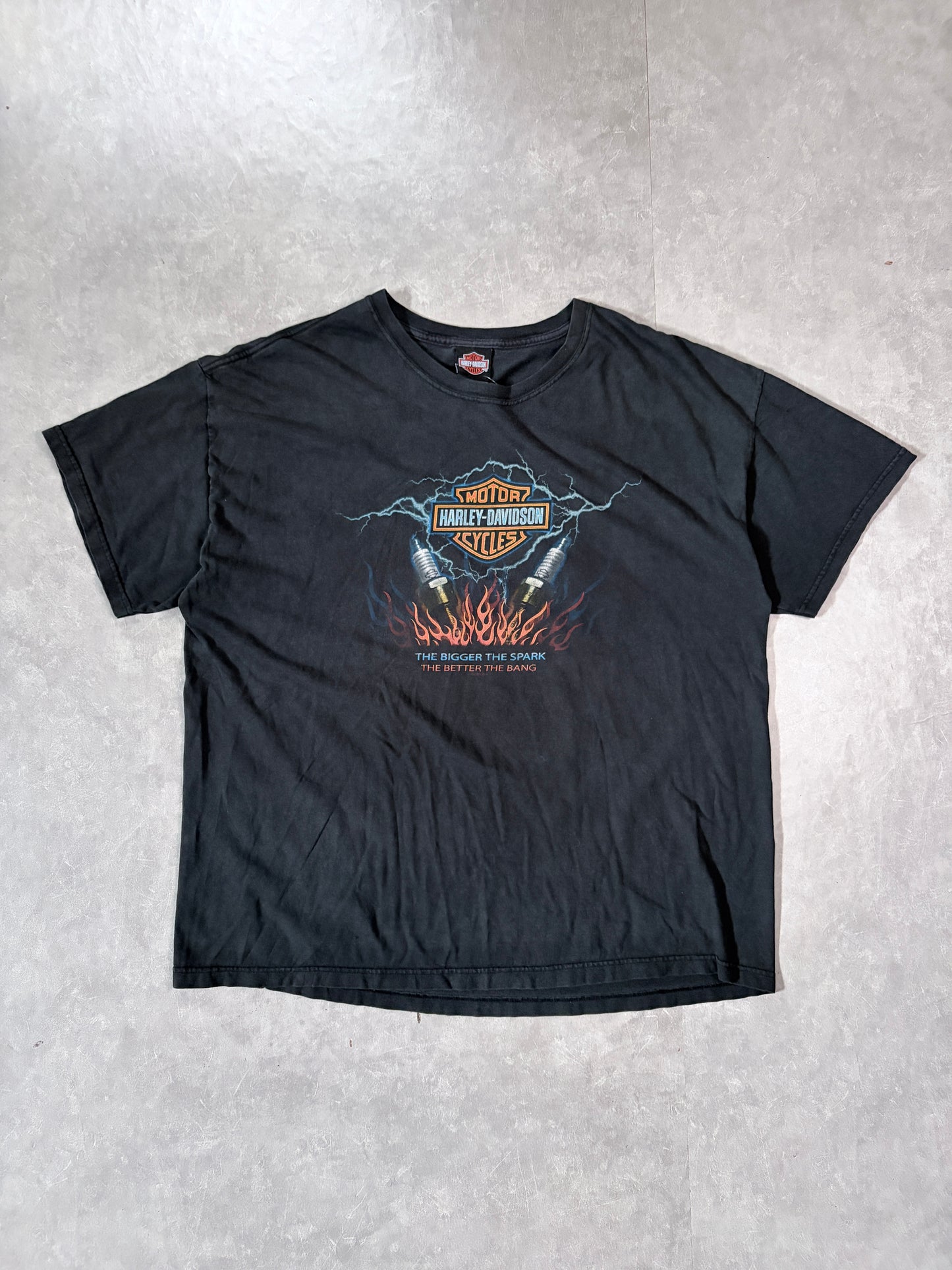 2000s Vintage Harley Davidson Sparkplugs Faded Black T Shirt -XXL