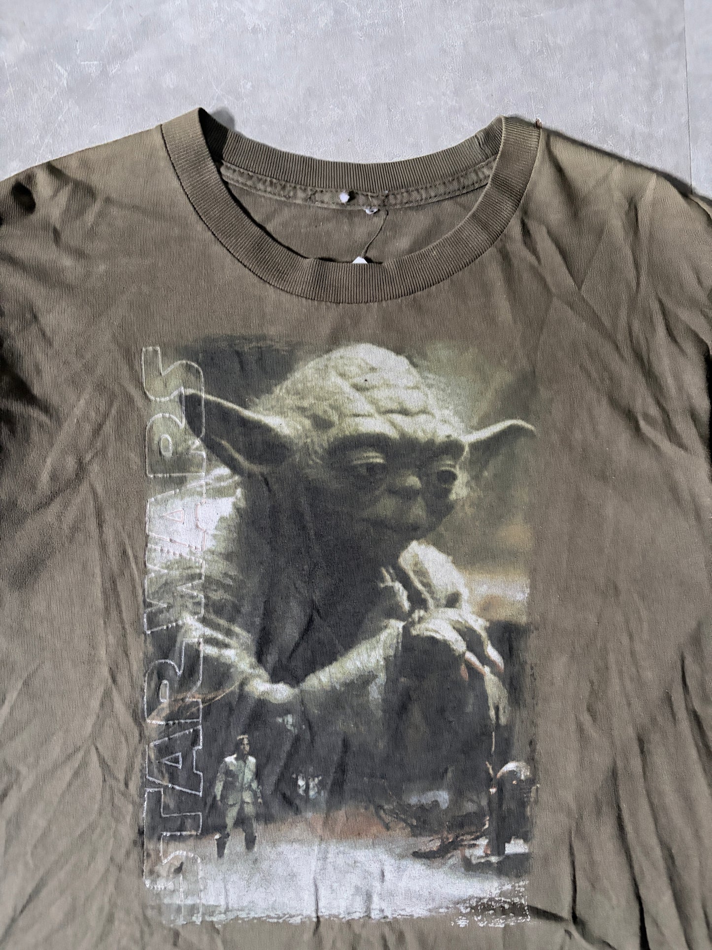 2000s Vintage Star Wars Yoda Green T-Shirt -L
