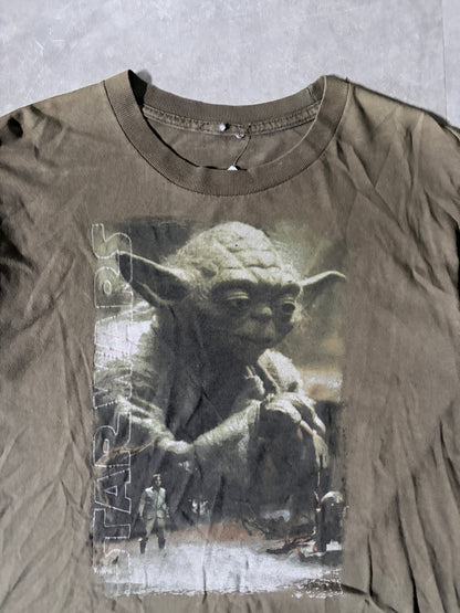 2000s Vintage Star Wars Yoda Green T-Shirt -L