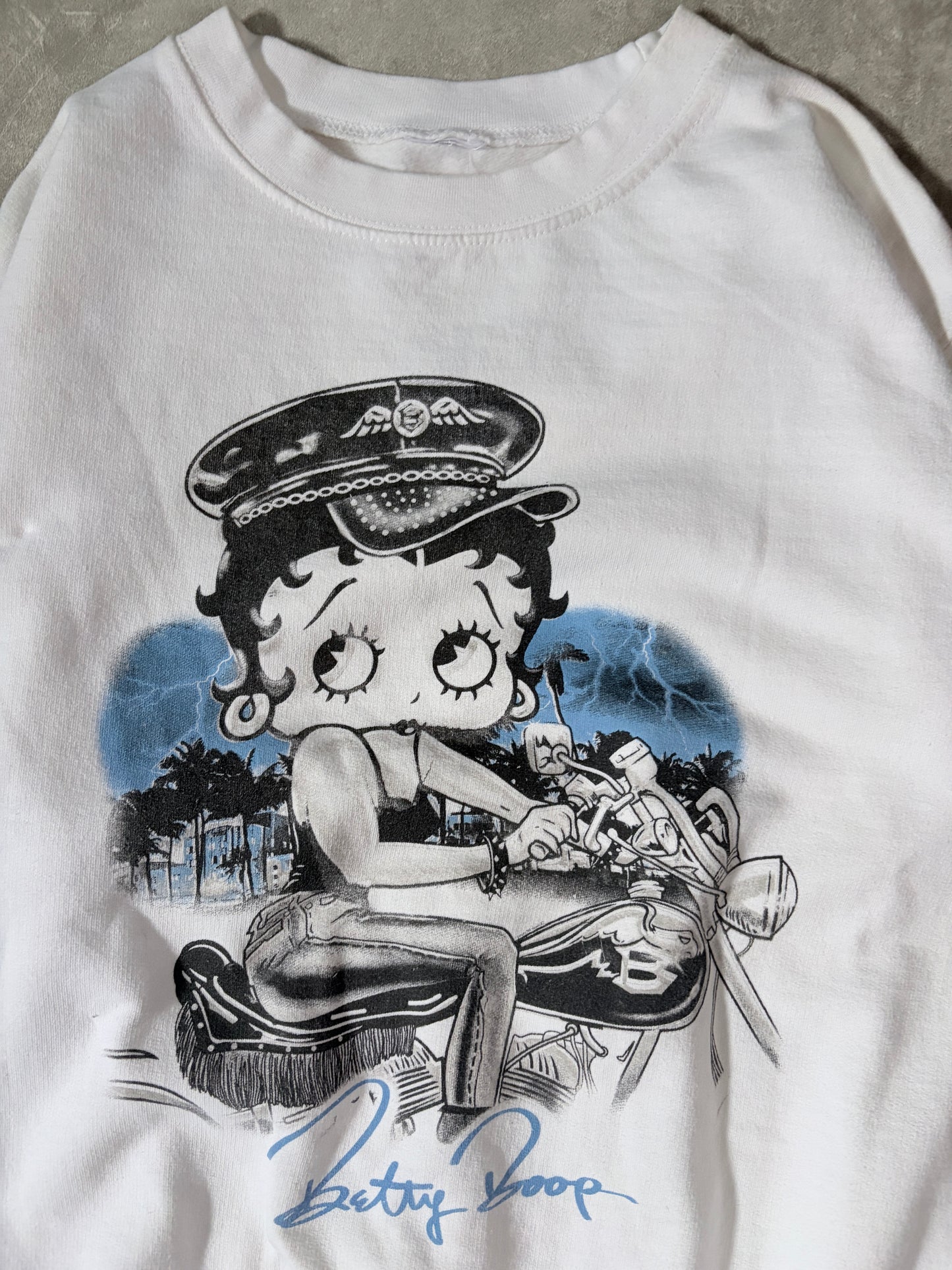 90s Vintage Betty Boop Biker White Crewneck -M