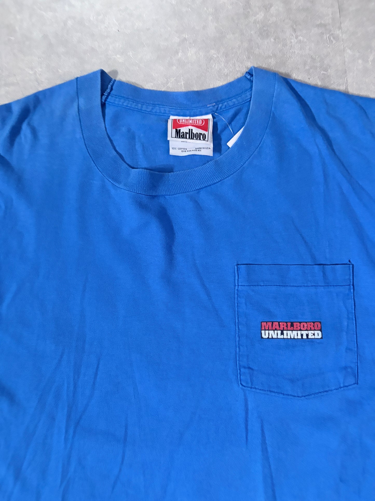 90s Vintage Marlboro Unlimited Wolf Blue T-Shirt -XL