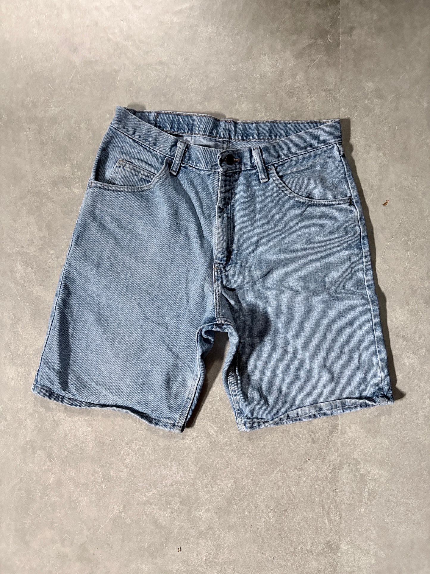 2000's Vintage Wrangler Light Wash Jorts Full Front View