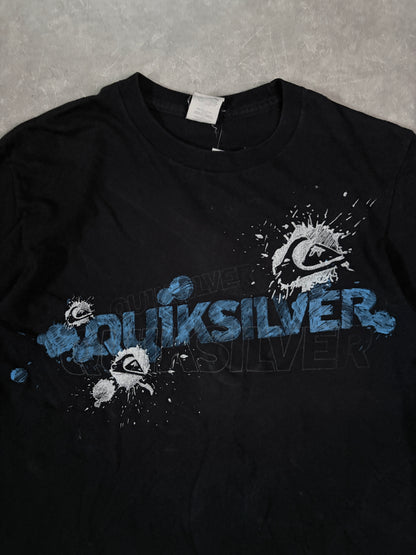 2000's Vintage Quiksilver Black Long Sleeve Front Graphic Close Up