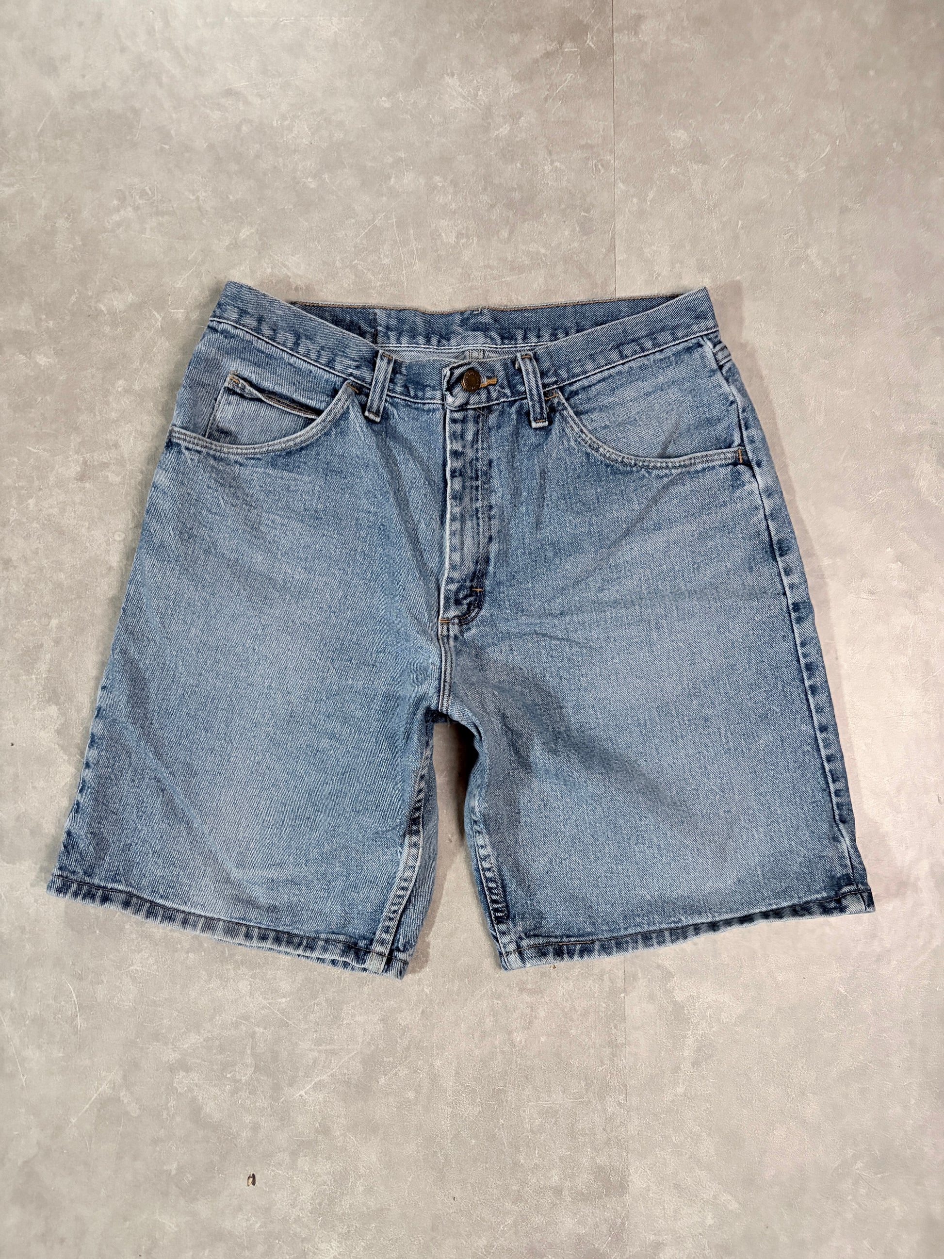 2000's Vintage Wrangler Light Wash Jorts Full Front View