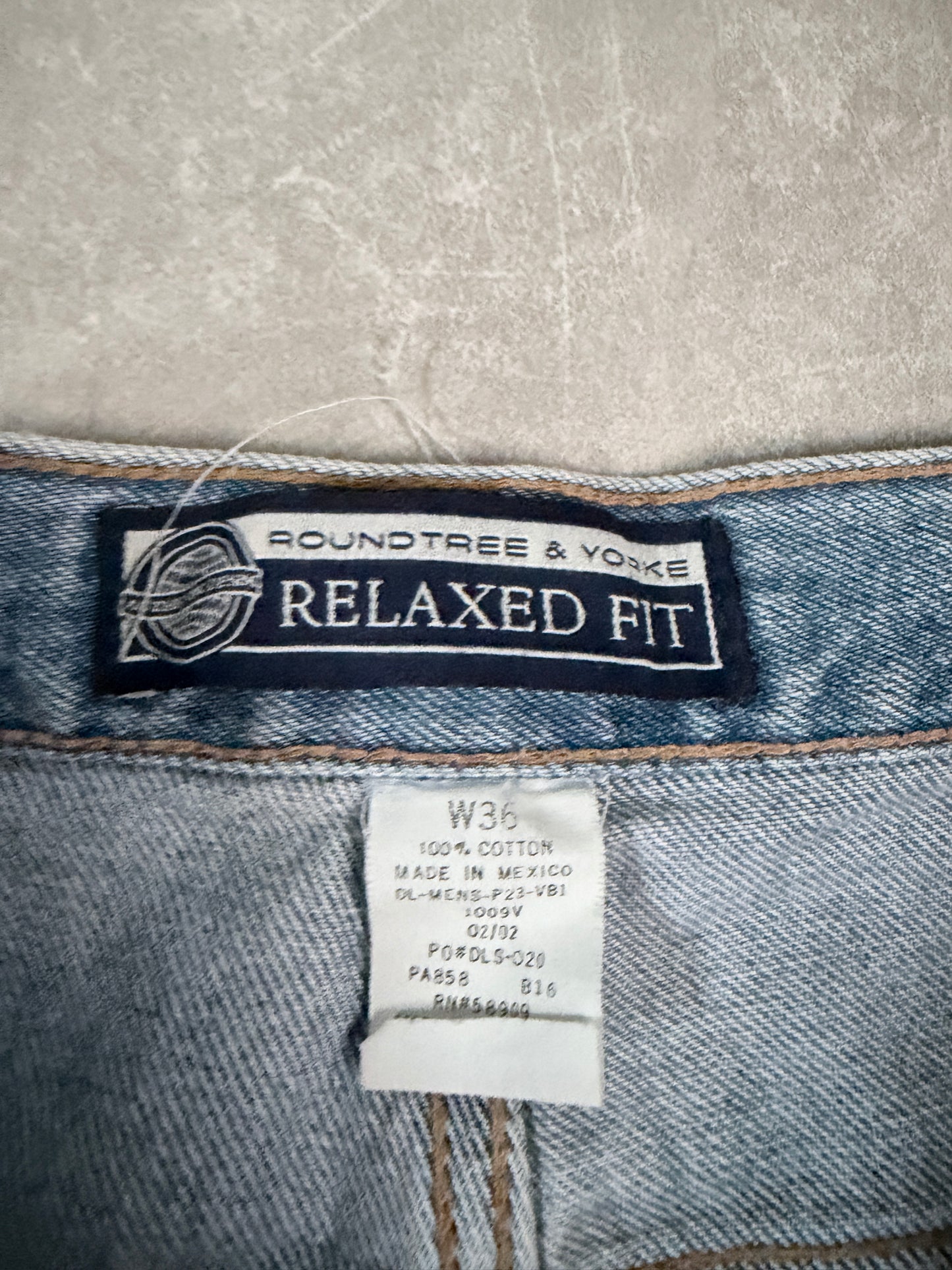 2000's Vintage Roundtree Tag Close Up with Brand Label