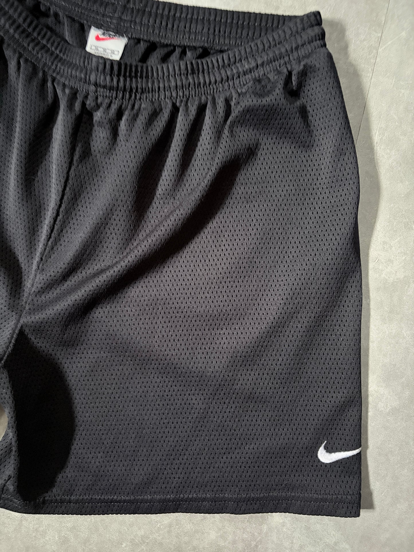 90s Vintage Nike Black Mesh Shorts -XL