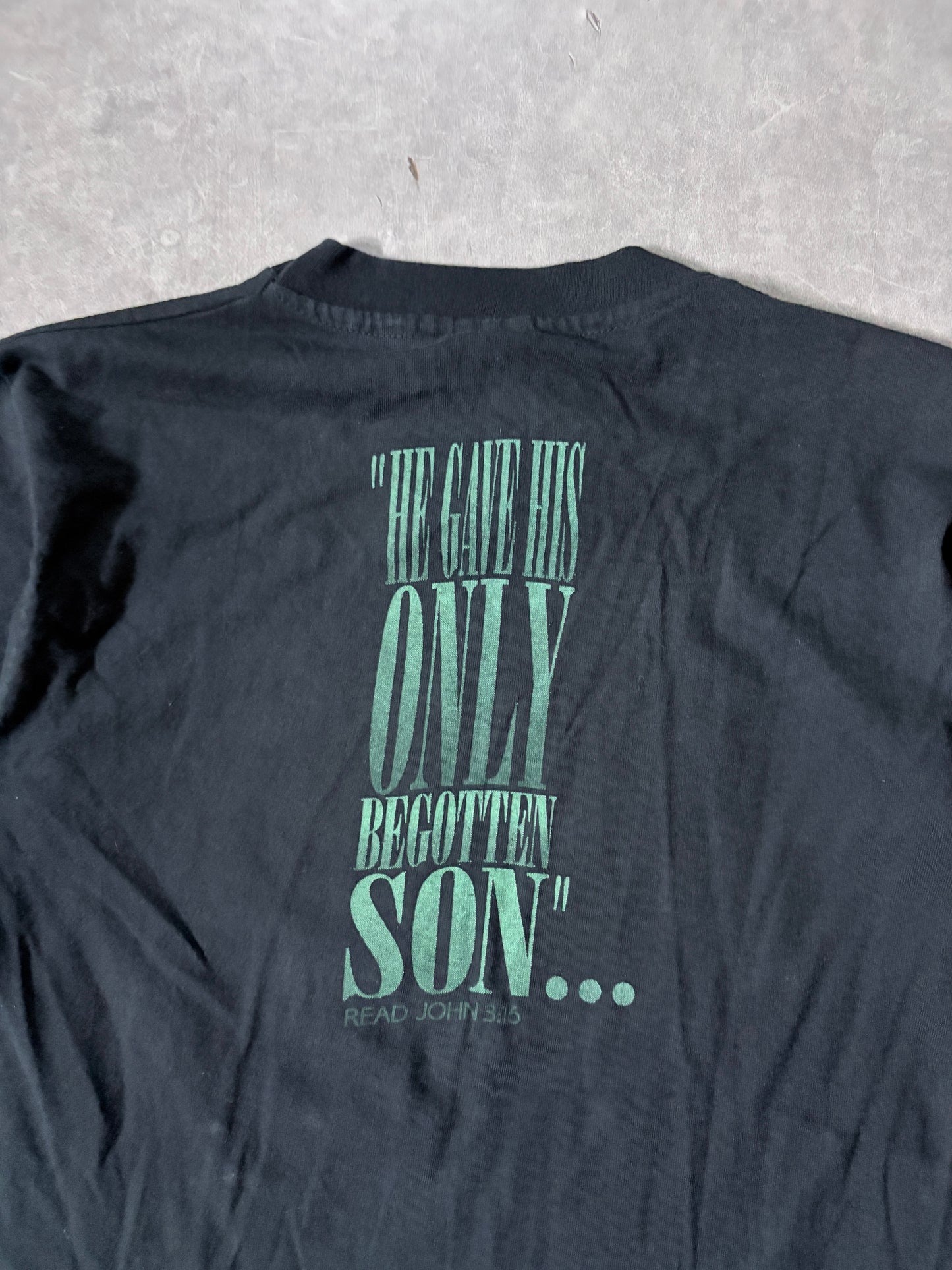 90s Vintage Living Epistles Jesus Black T-Shirt -M