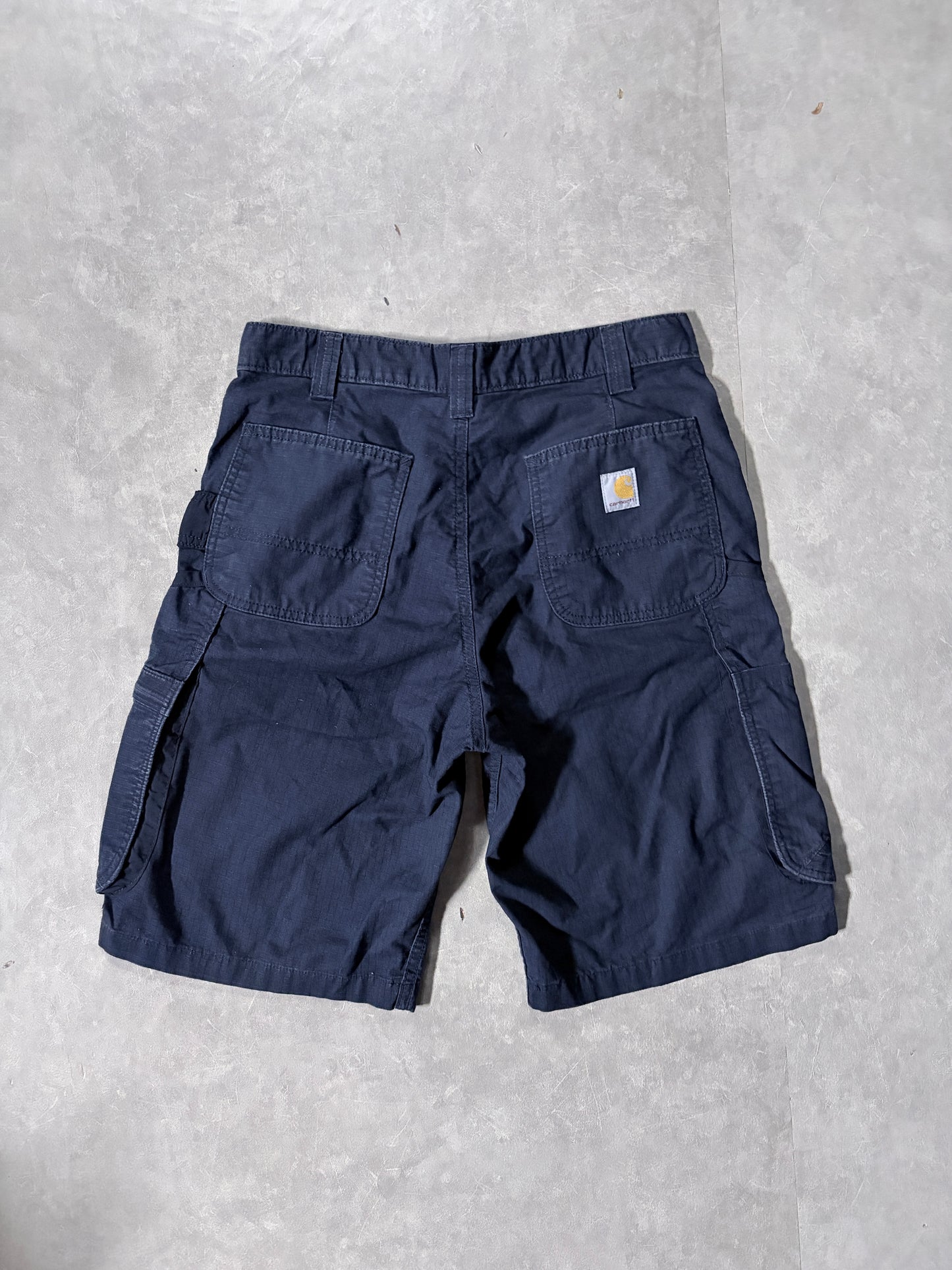 2000s Vintage Carhartt Navy Cargo Shorts -32W