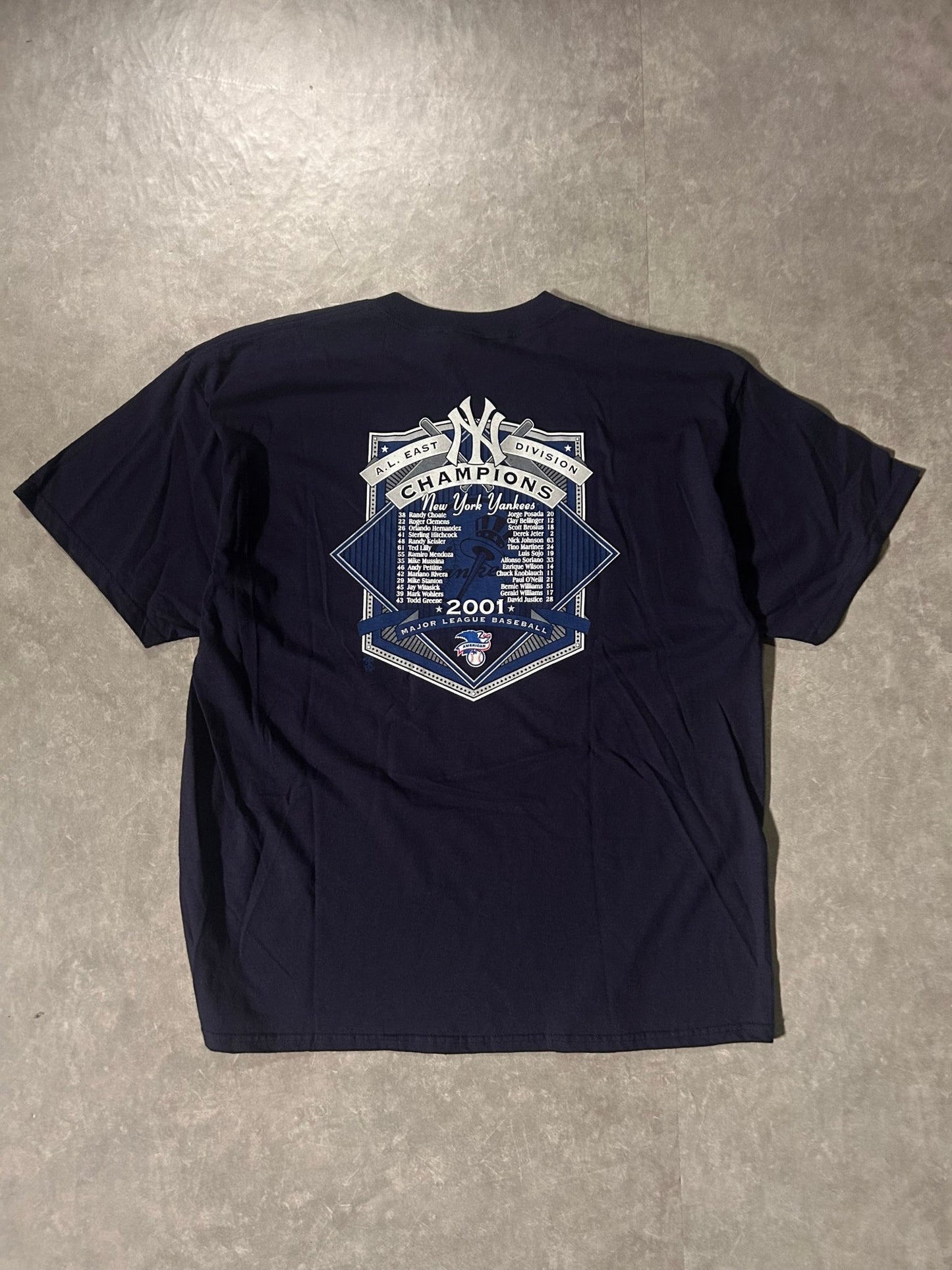 2001 Vintage New York Yankees Division Champs Navy T-Shirt - XXL - XXL | Martin City Vintage