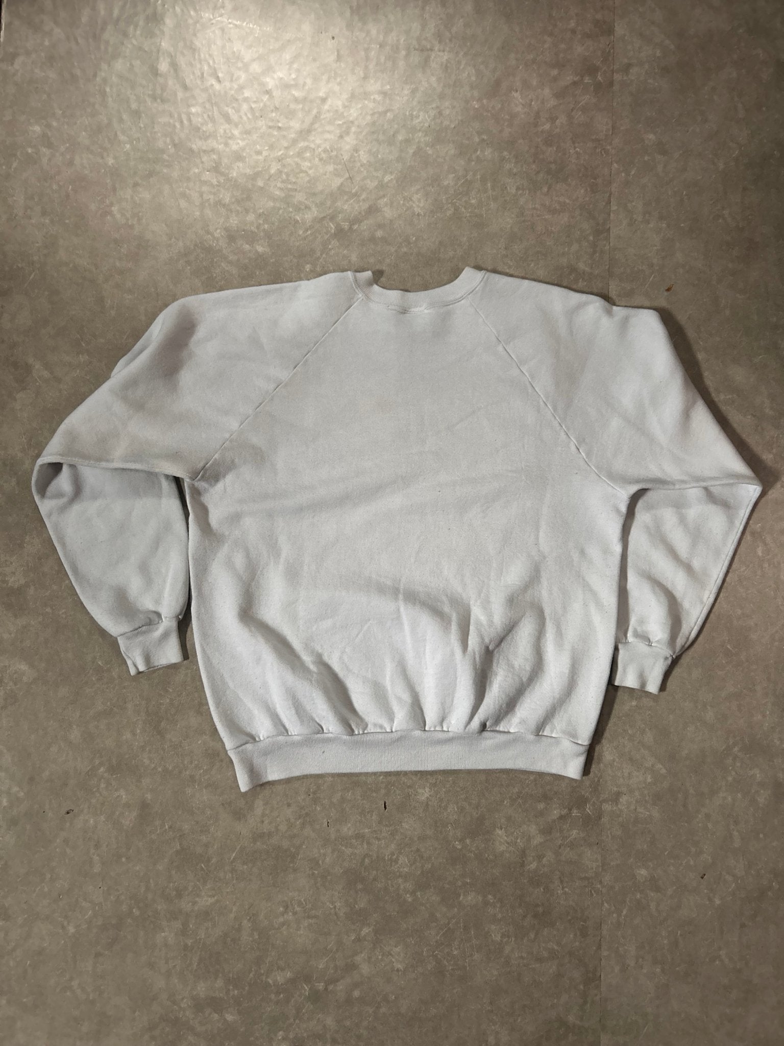 90's Vintage Central Missouri Mules Volleyball White Sweatshirt - XL - XL | Martin City Vintage