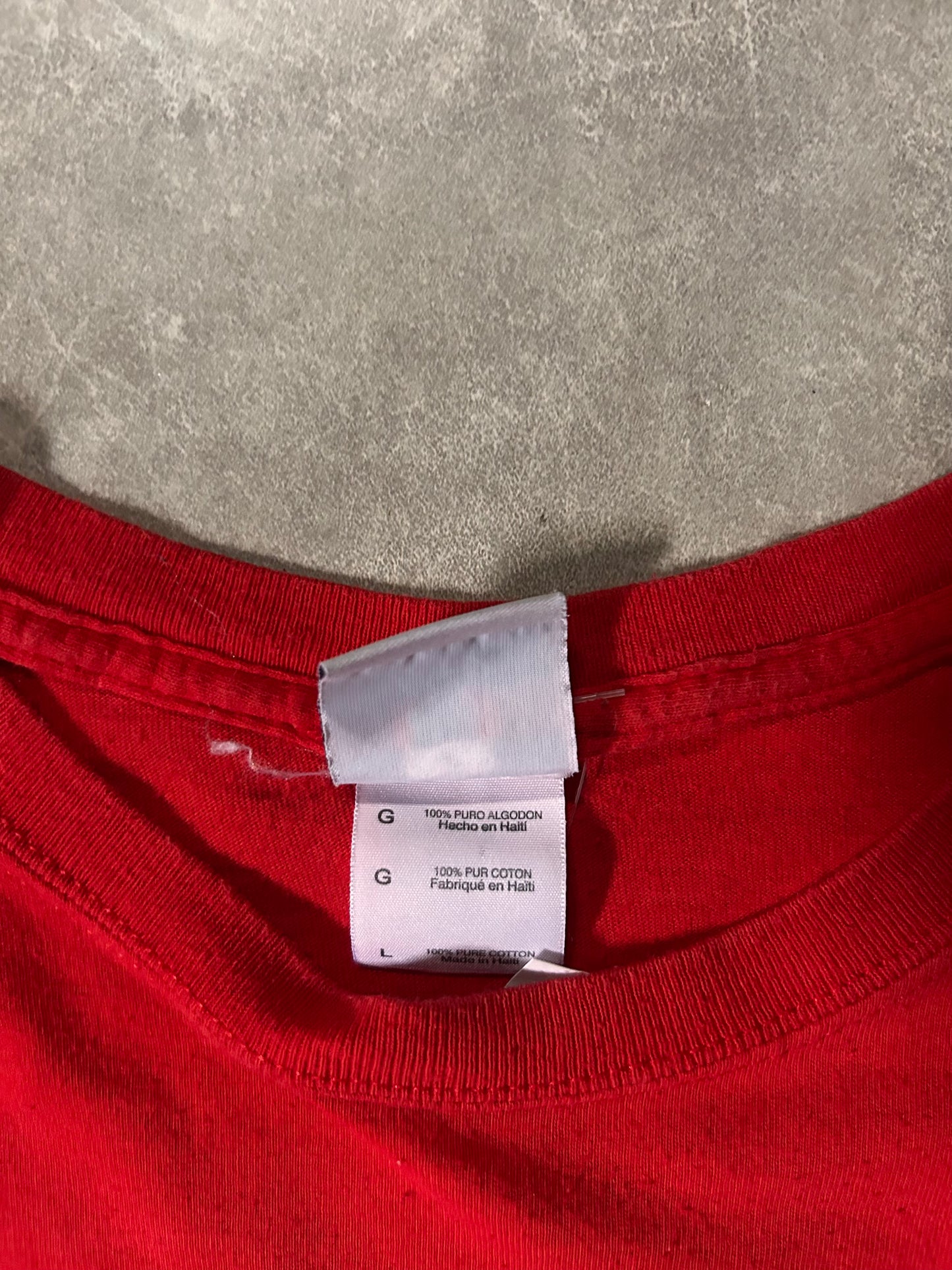 2000s Vintage Kansas City Chiefs Red NFL T Shirt Tag Close Up