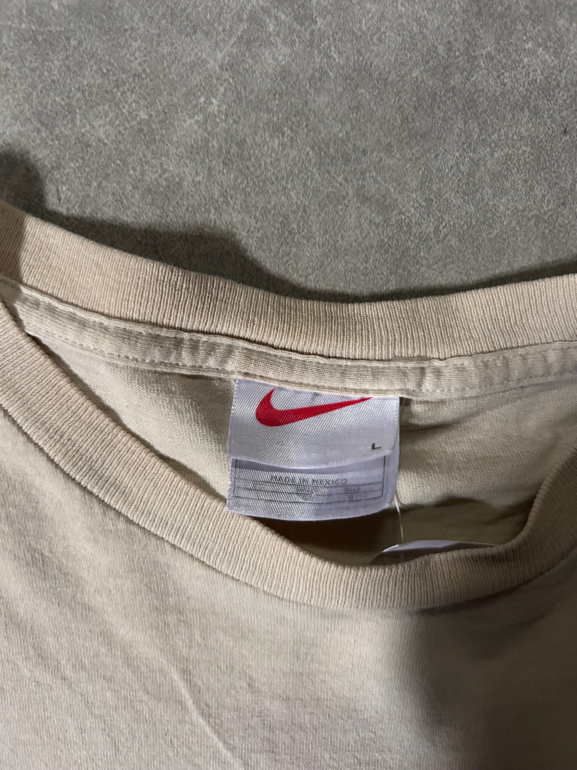 90s Vintage Nike Beige T Shirt Tag Close Up Detail