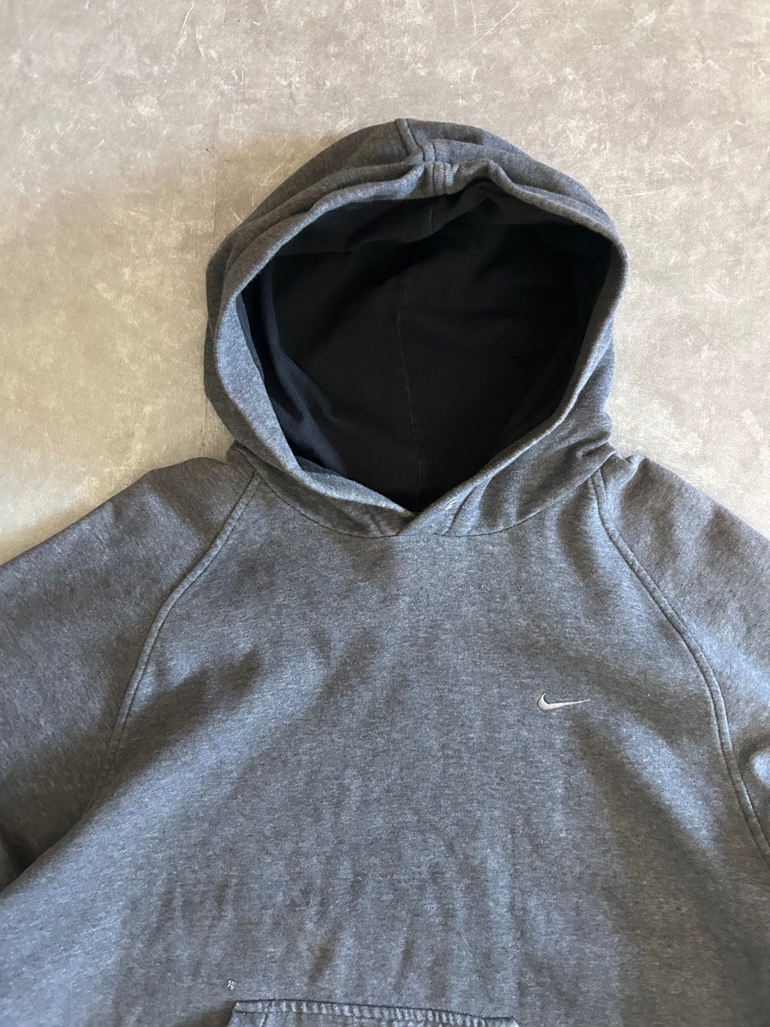 2000s Vintage Nike Gray Hoodie Size XL - | Martin City Vintage