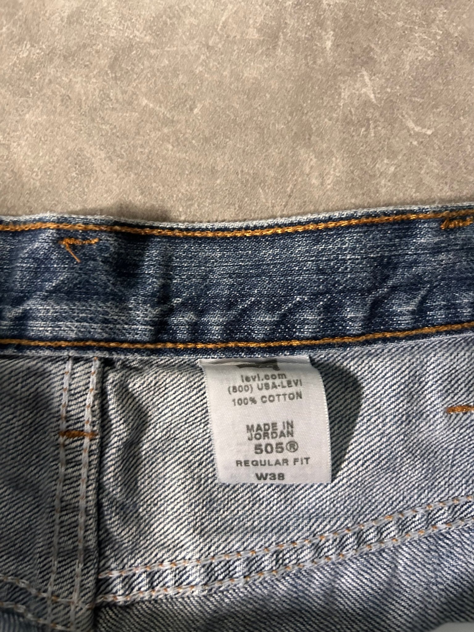 2000's Vintage Levi's 505 Jorts - 38W - 38 | Martin City Vintage