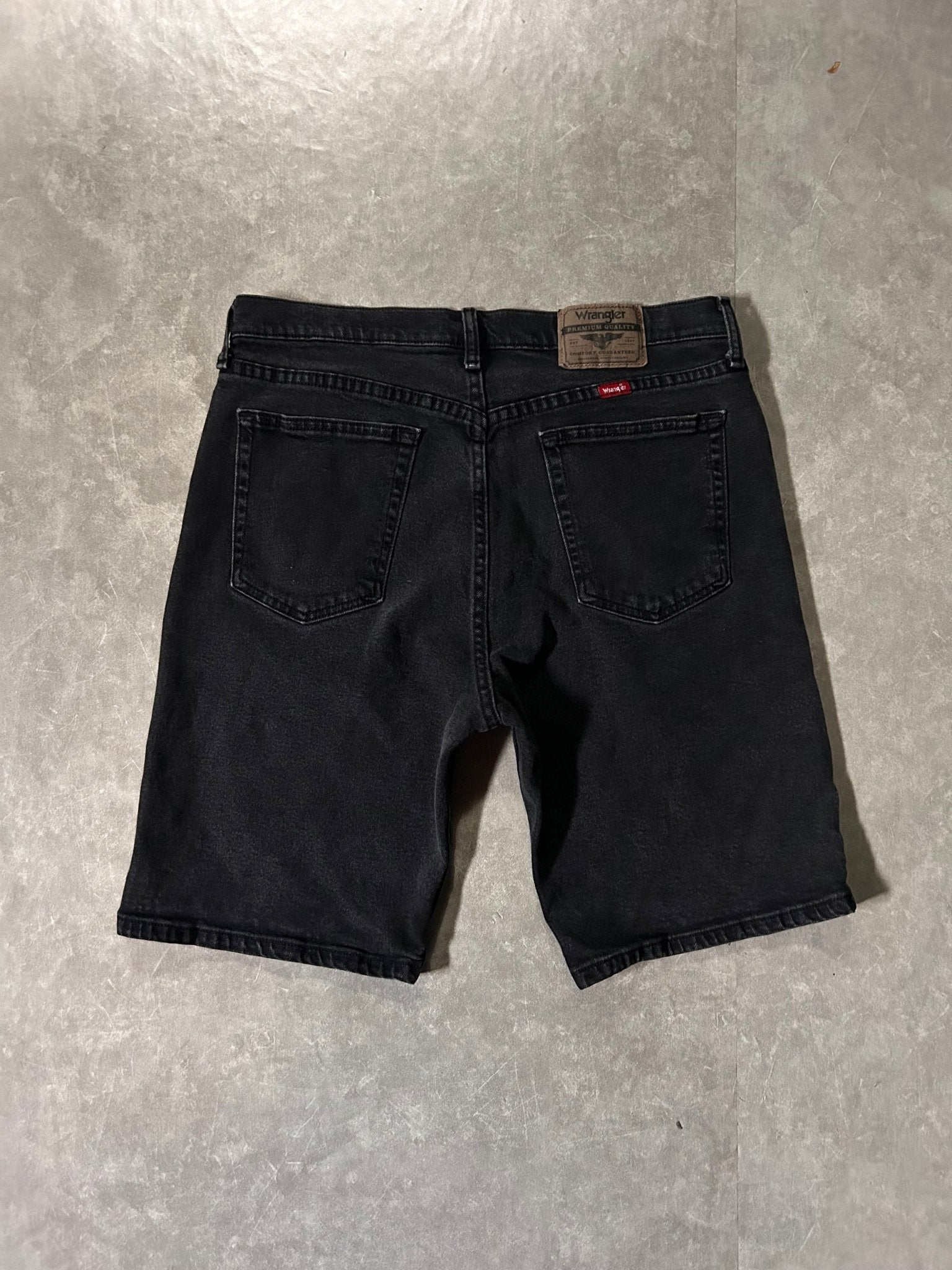 2000's Vintage Wrangler Black Jorts - 34W - 34 | Martin City Vintage