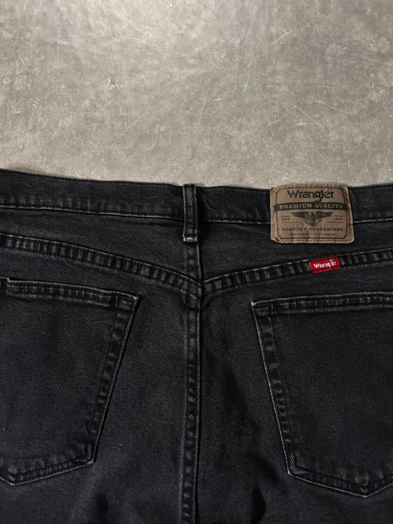 2000's Vintage Wrangler Black Jorts - 34W - 34 | Martin City Vintage