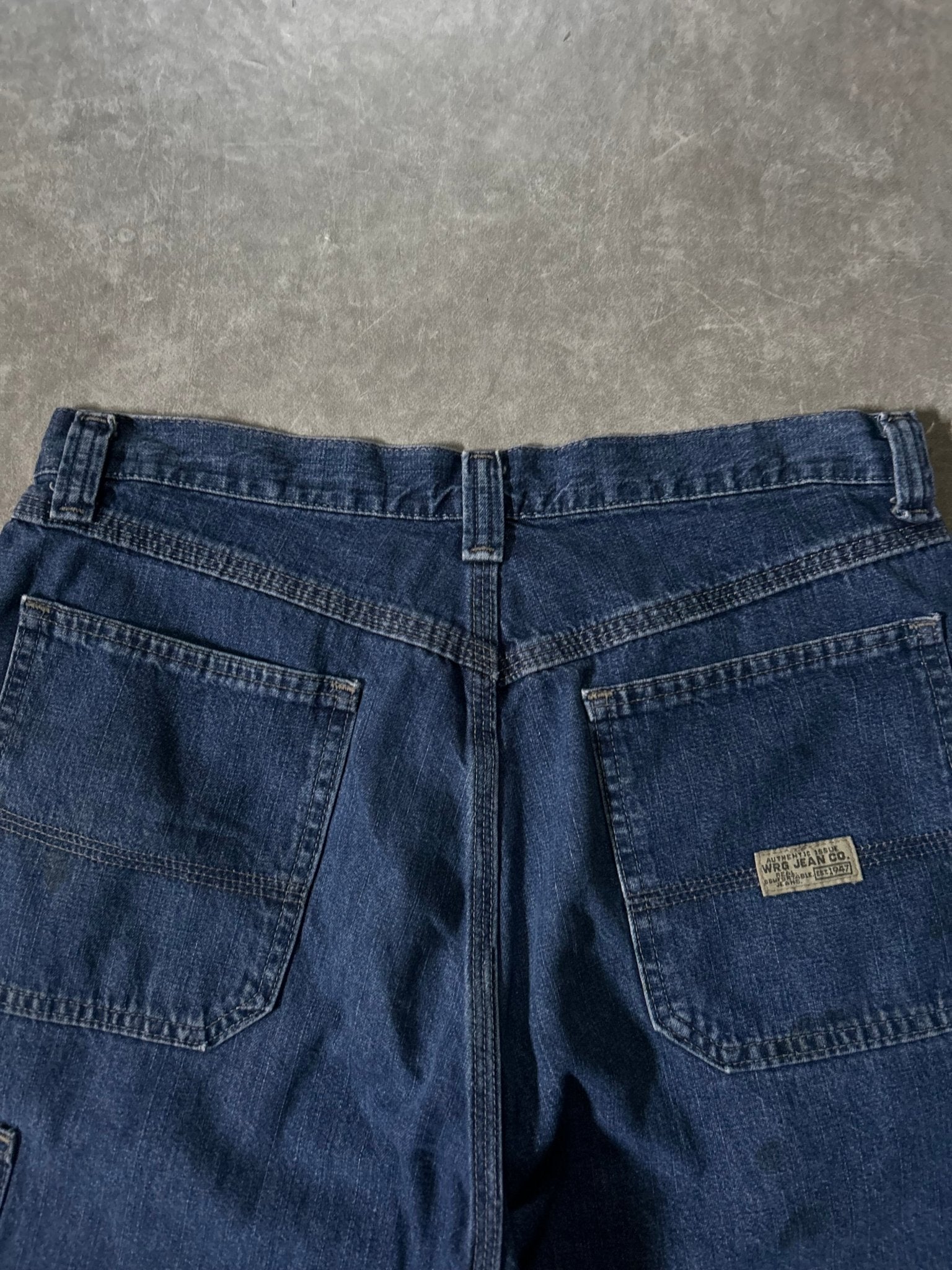 2000's Vintage Wrangler Carpenter Dark Wash Jorts - 32W - 32 | Martin City Vintage