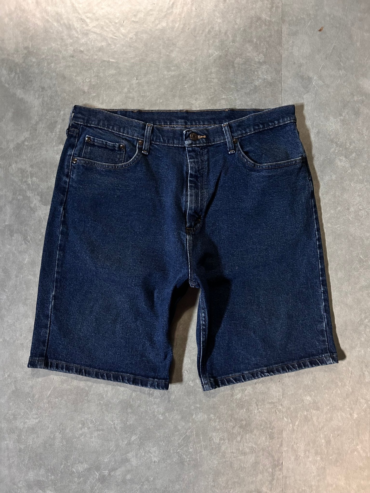 2000's Vintage Wrangler Dark Wash Jorts - 36W - 36 | Martin City Vintage