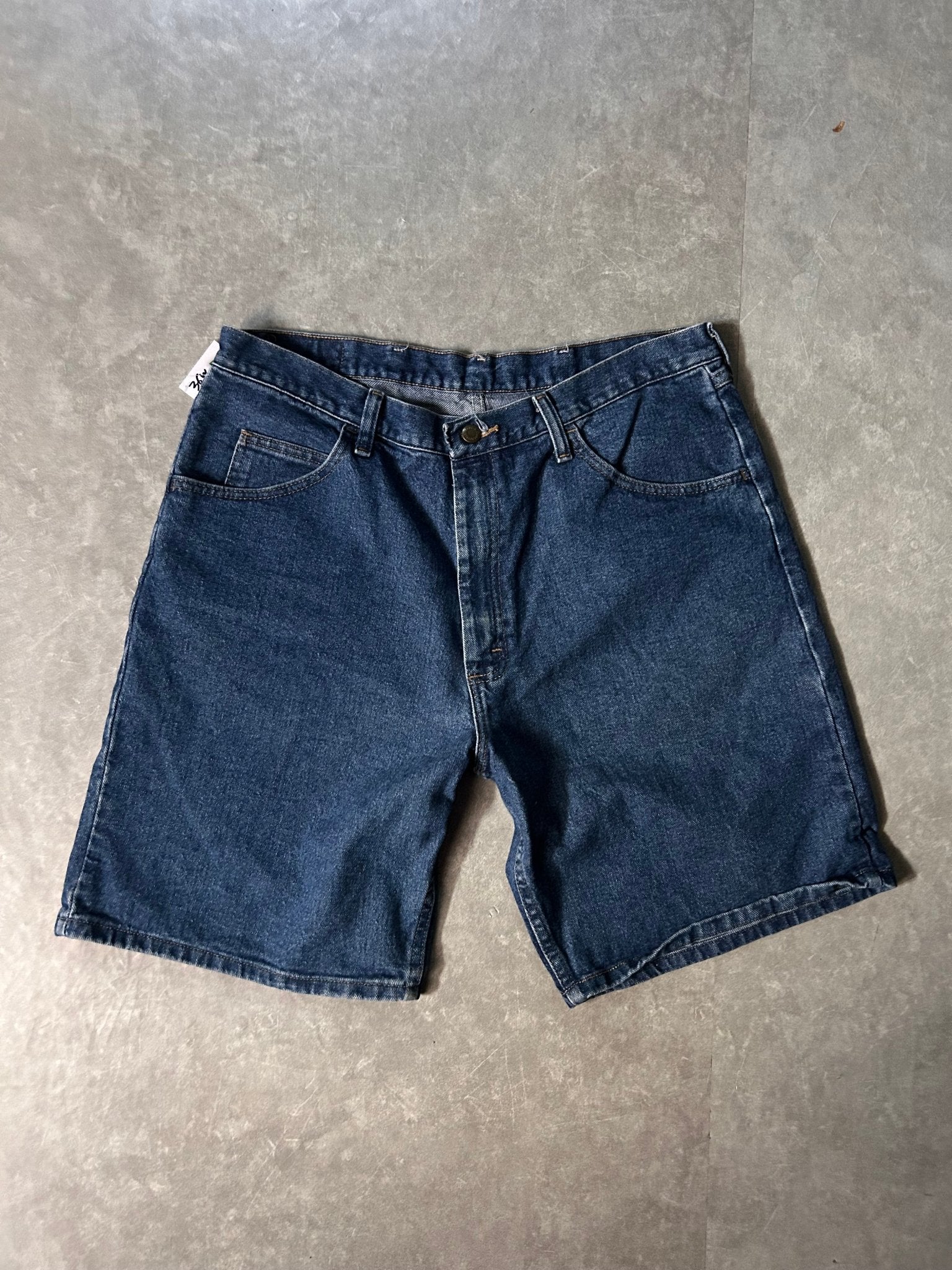 2000's Vintage Wranger Dark Wash Jorts - 36W - 36 | Martin City Vintage